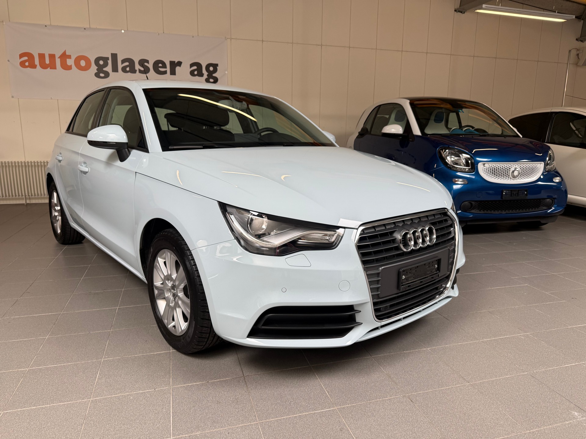 AUDI A1 Sportback 1.4 TFSI Ambition S-tronic-showroom-element-1