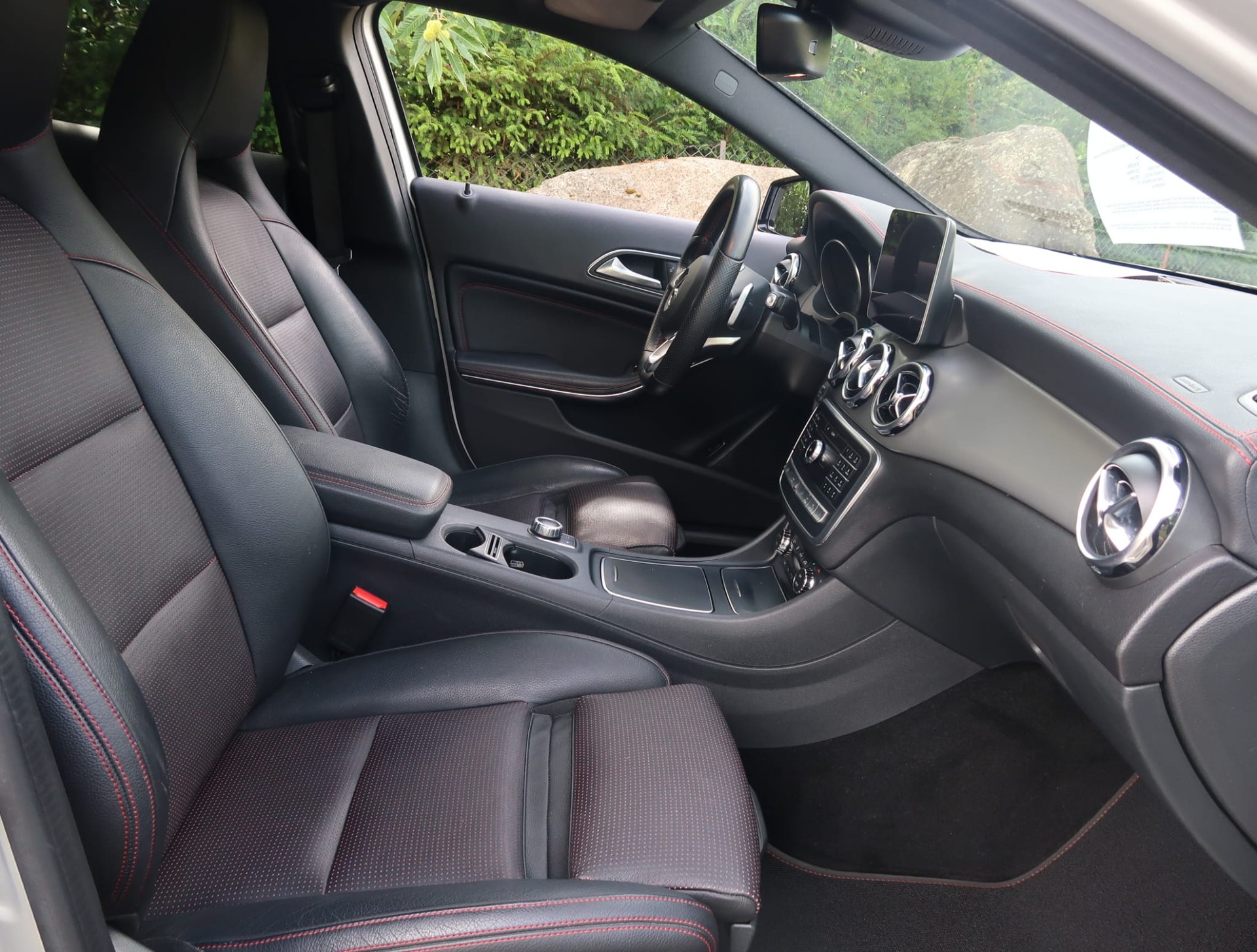 MERCEDES-BENZ GLA 200 CDI AMG Line 4M.-image-15