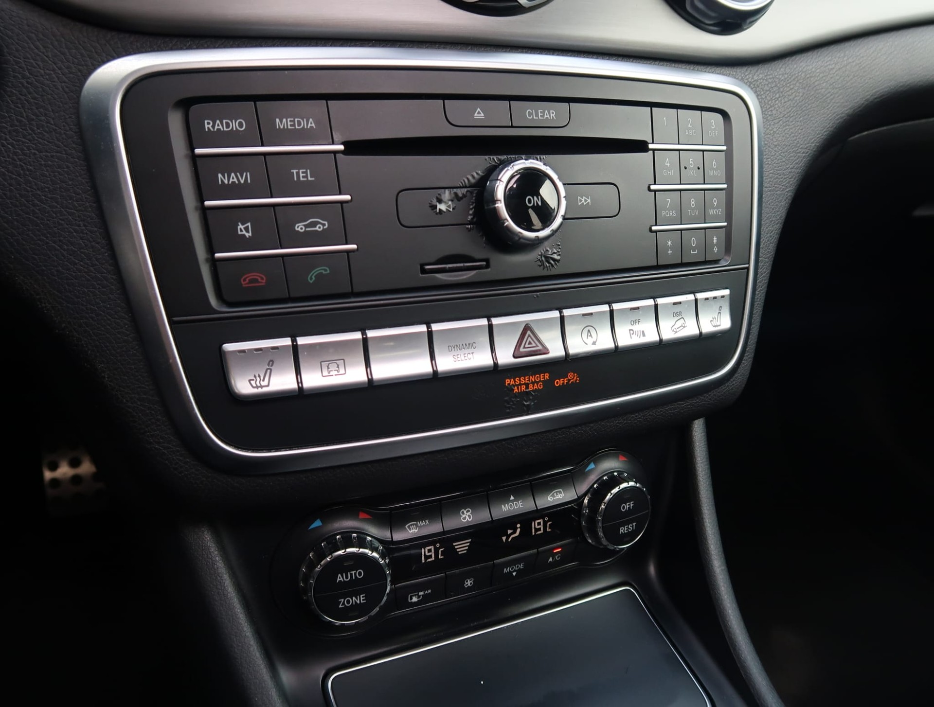 MERCEDES-BENZ GLA 200 CDI AMG Line 4M.-image-21