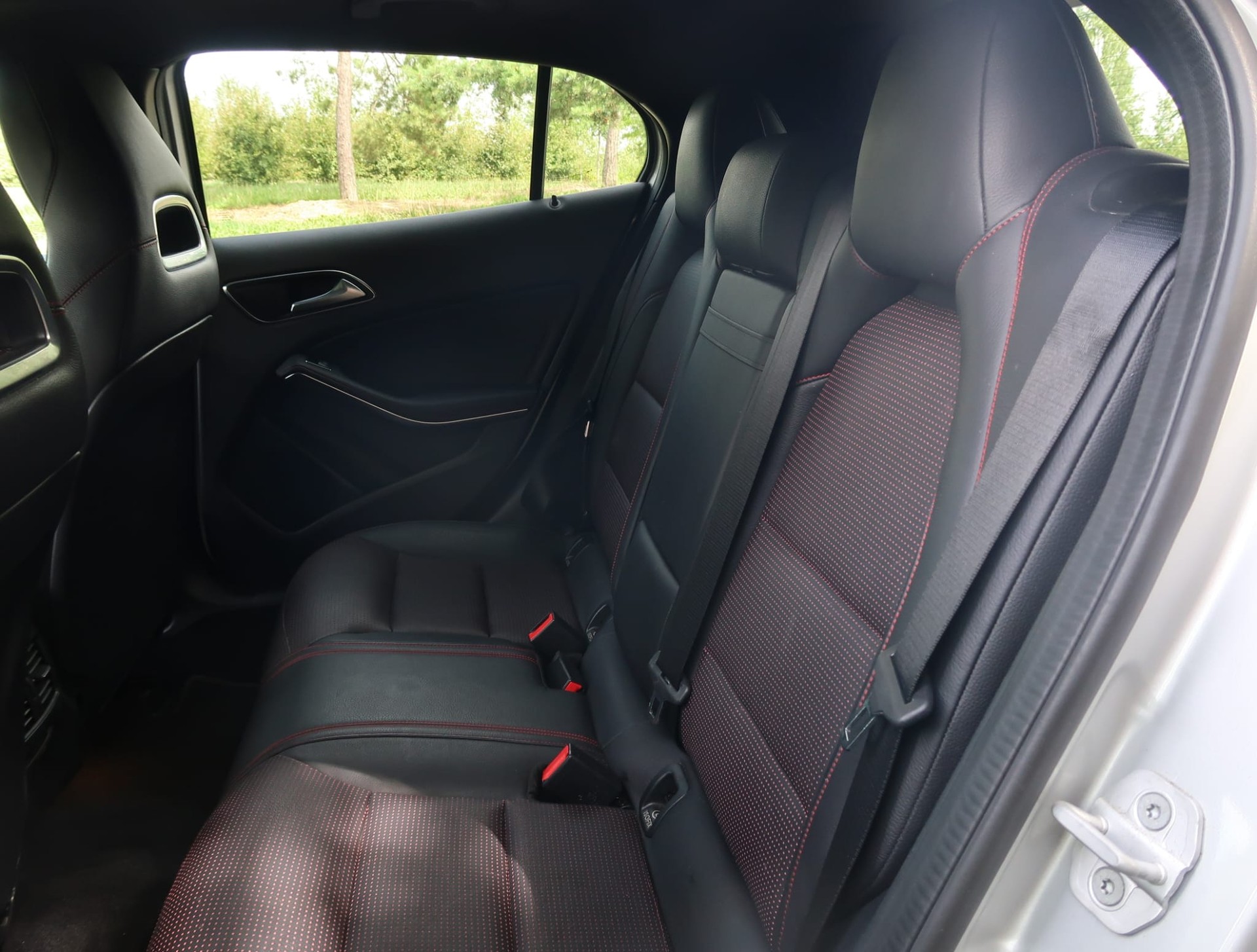MERCEDES-BENZ GLA 200 CDI AMG Line 4M.-image-27