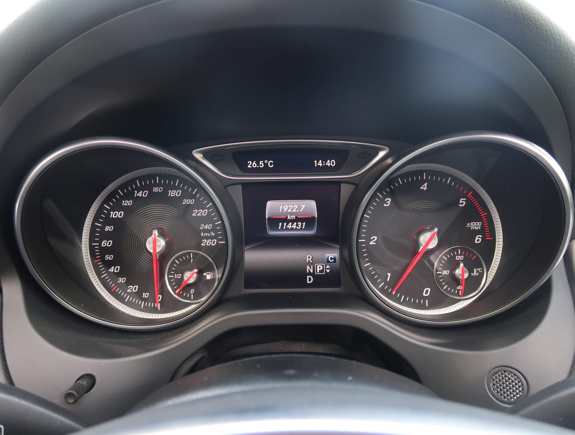 MERCEDES-BENZ GLA 200 CDI AMG Line 4M.-image-17