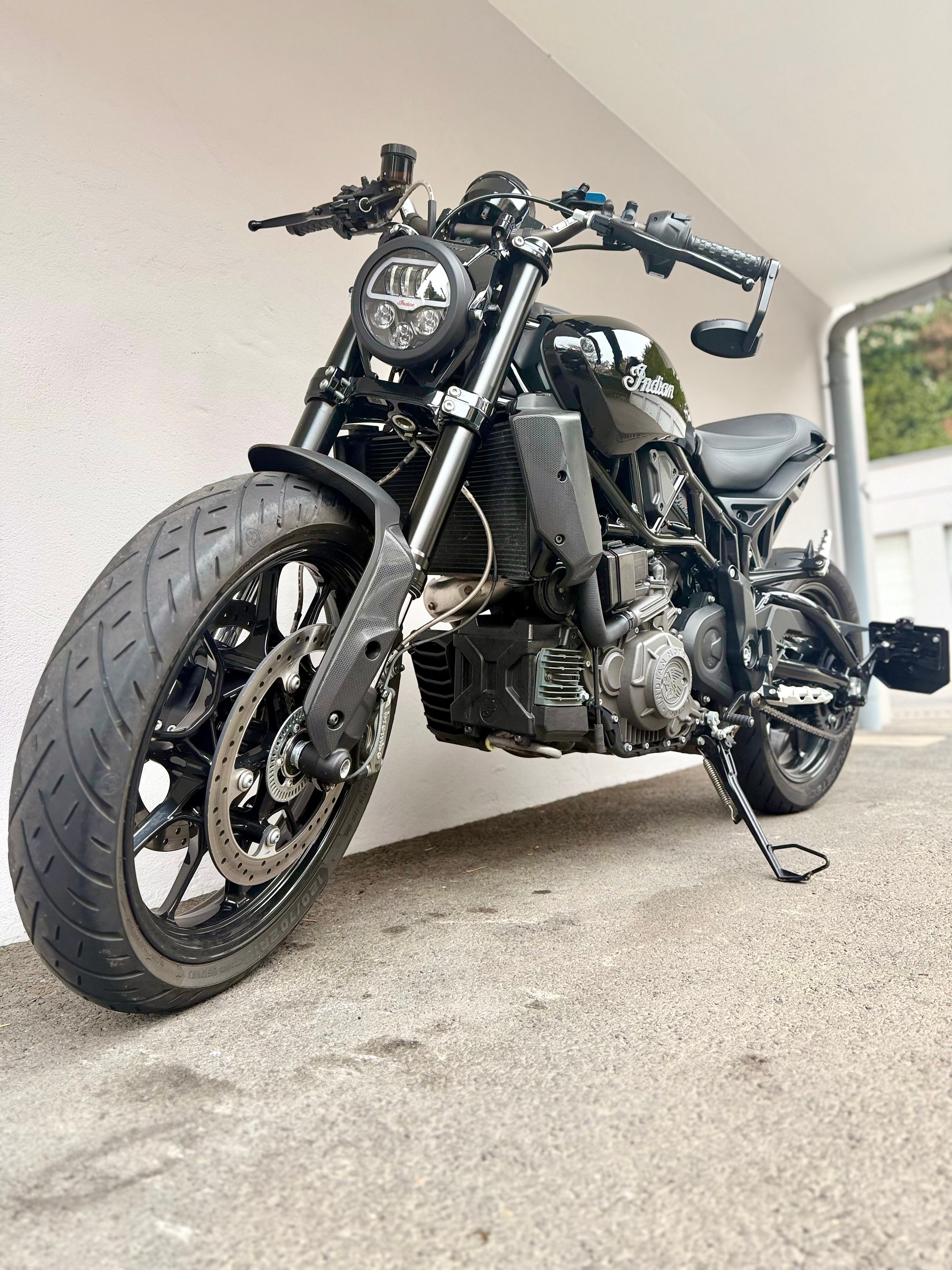INDIAN FTR 1200 Full black-image-0