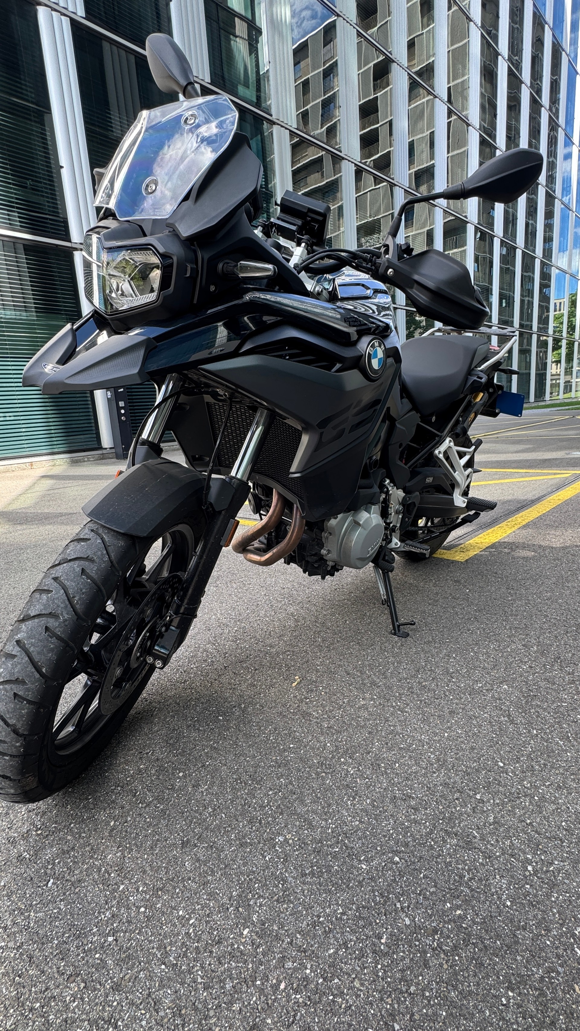 BMW F 750 GS (35kW)-image-2