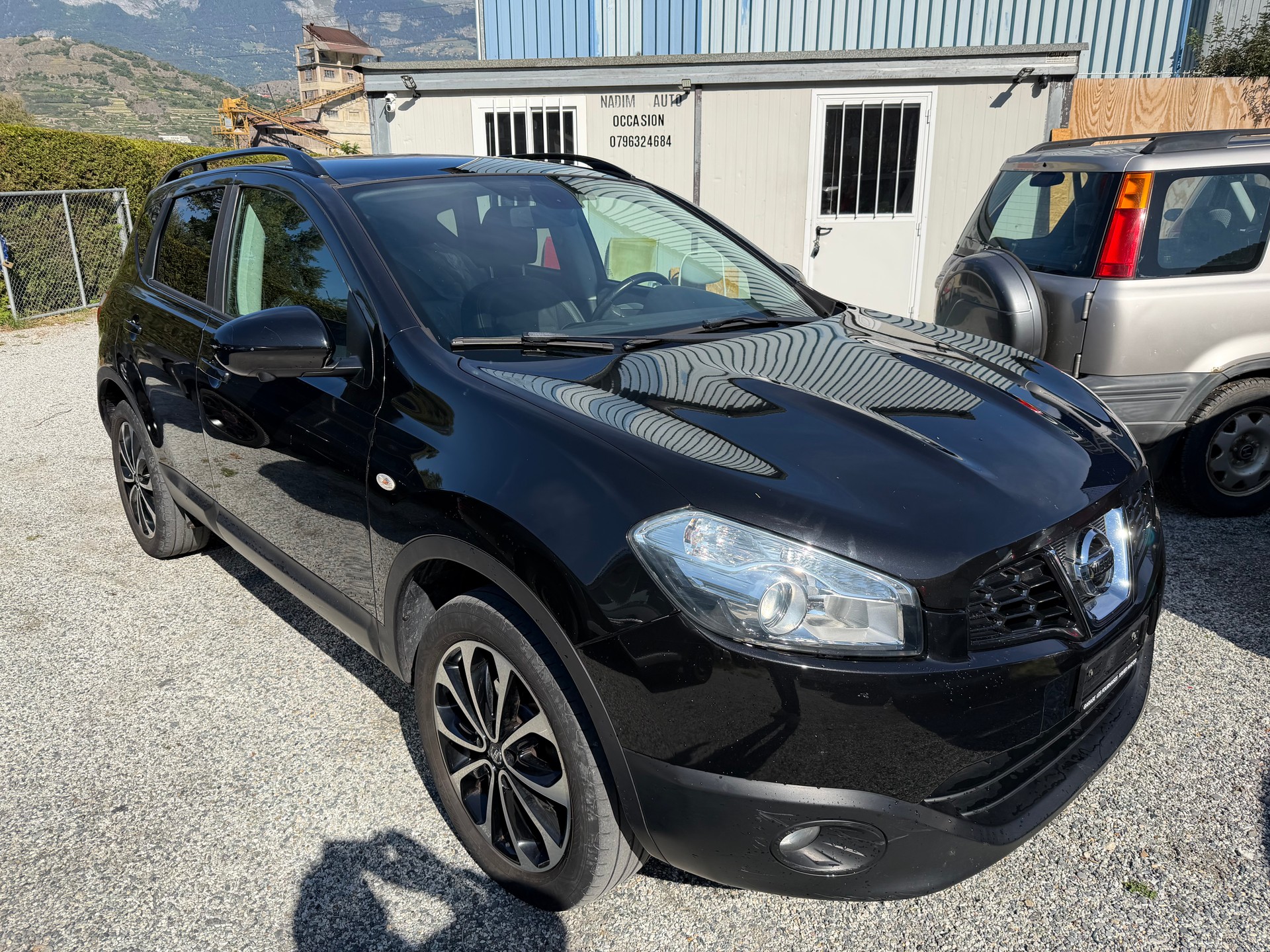 NISSAN Qashqai 2.0 4WD tekna XTronic expertisée du jour toit panoramique camera de recul 380 dégréer