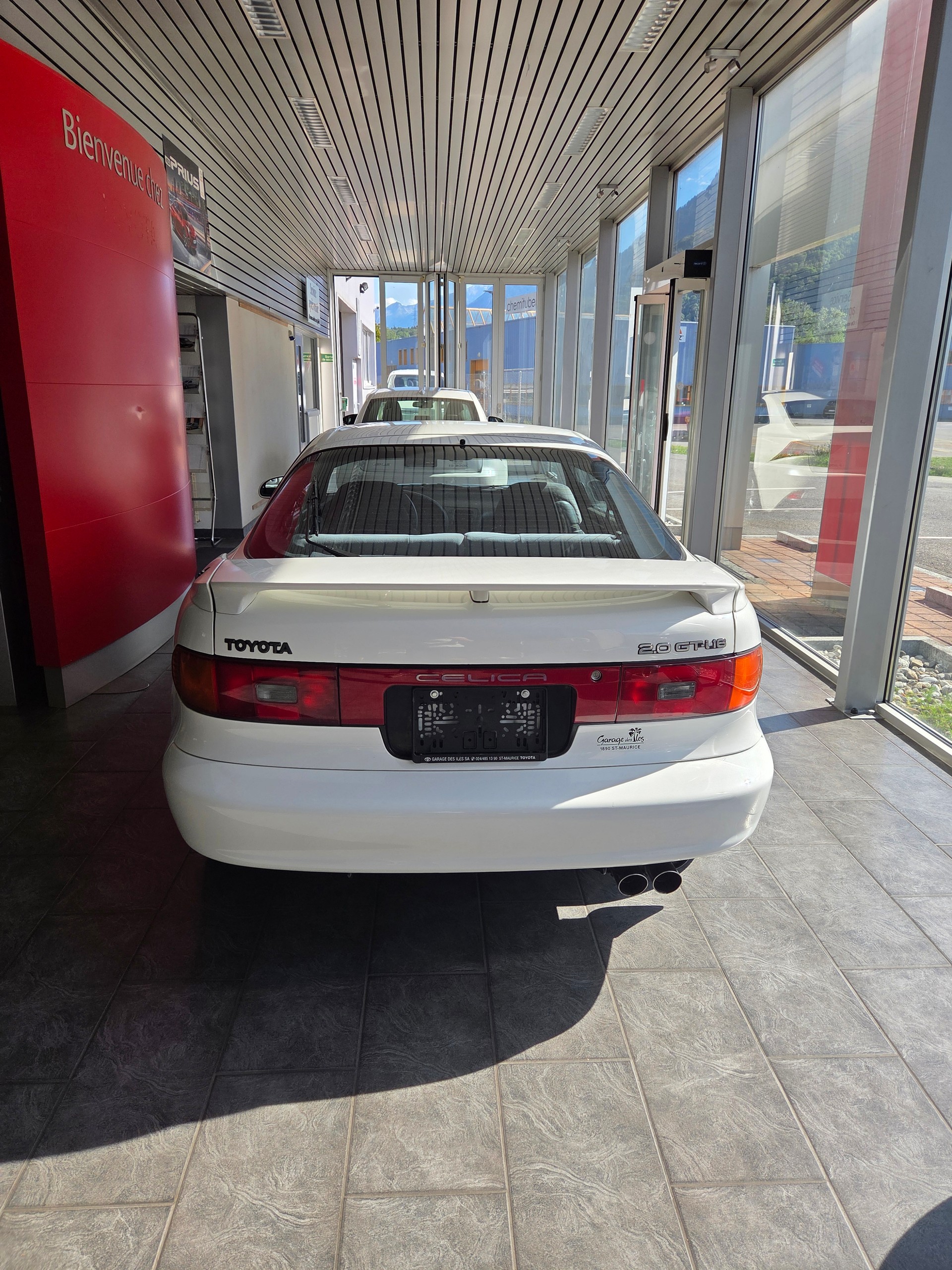 TOYOTA Celica 2000 GTi-image-3
