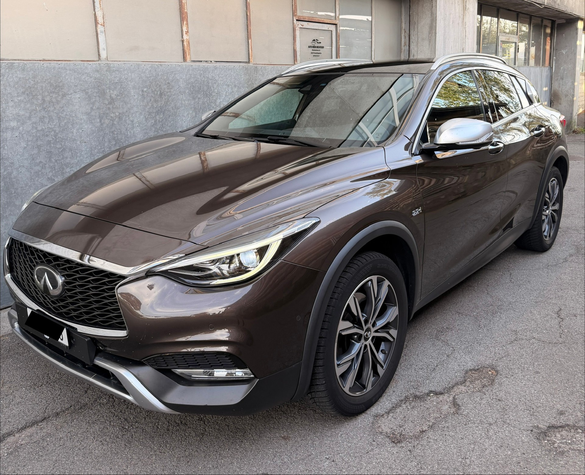 INFINITI QX30 2.2d Premium DCT AWD