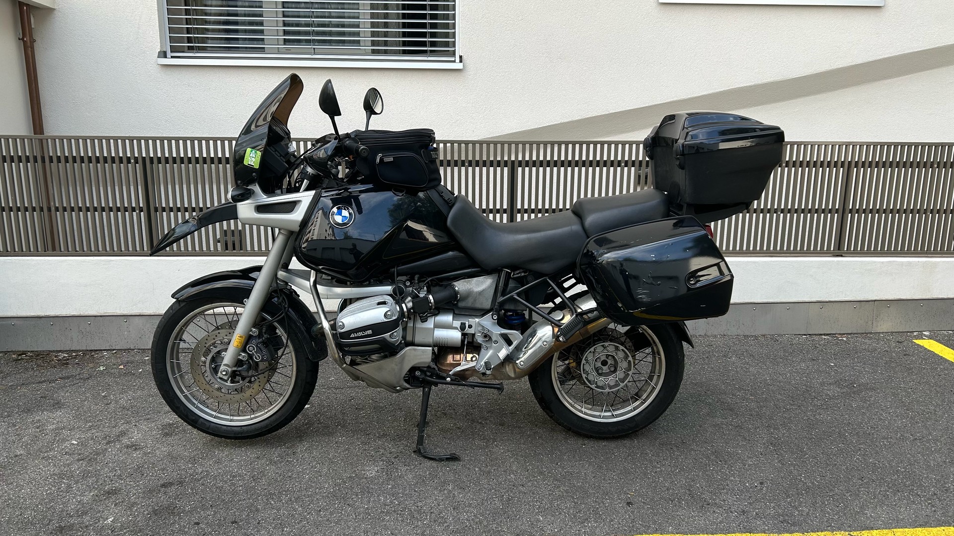 BMW R 1100 GS-image-0