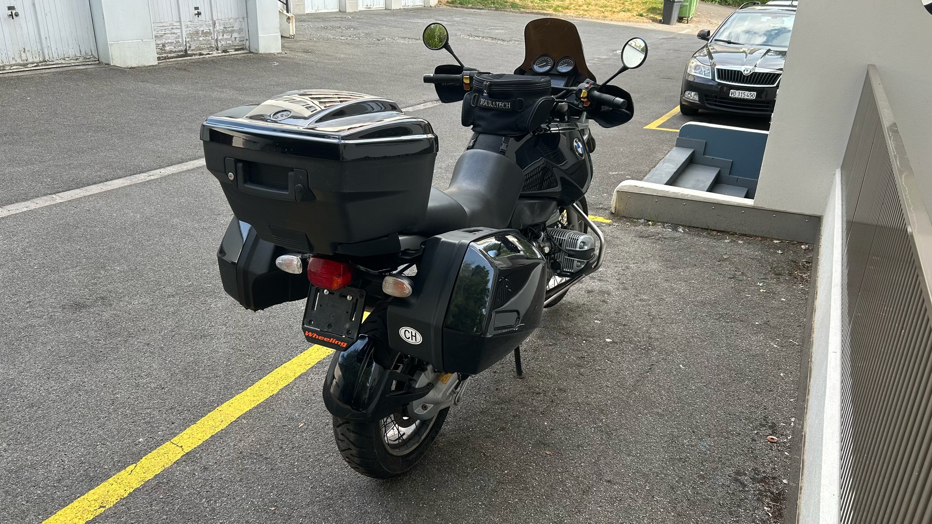 BMW R 1100 GS-image-2