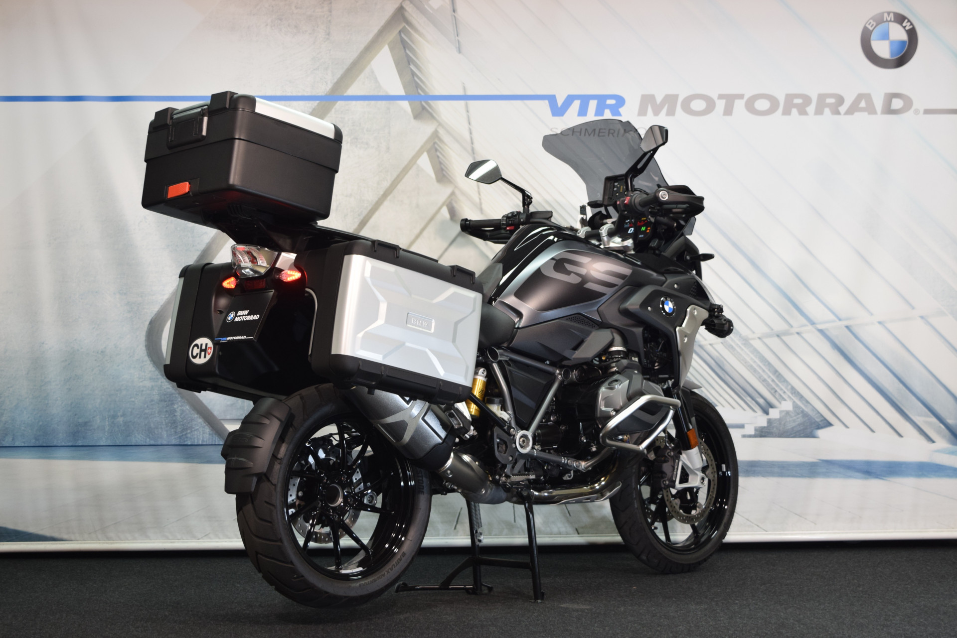 BMW R 1250 GS Triple Black inkl. Seitenkoffer & Topcase-image-2