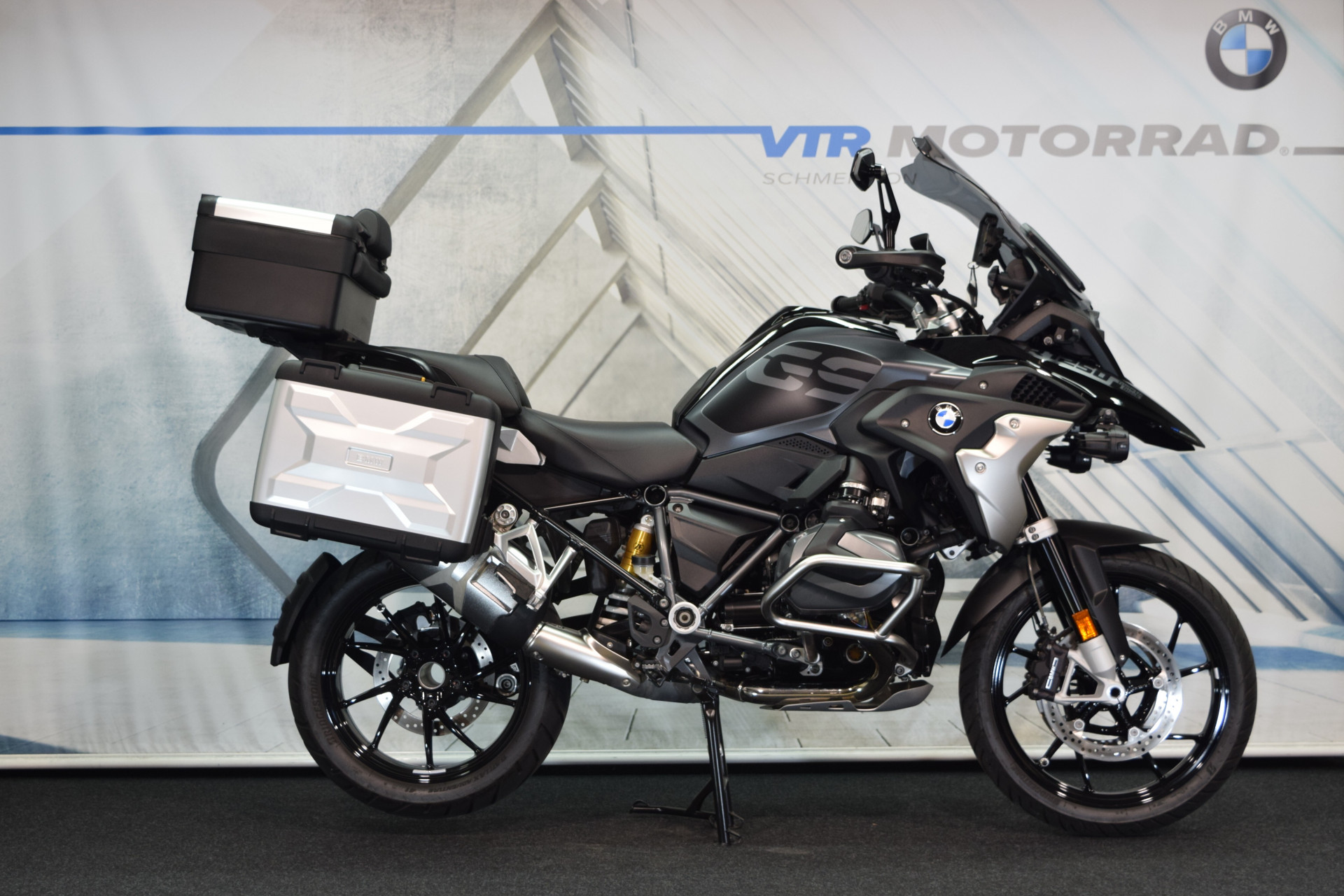 BMW R 1250 GS Triple Black inkl. Seitenkoffer & Topcase-image-1