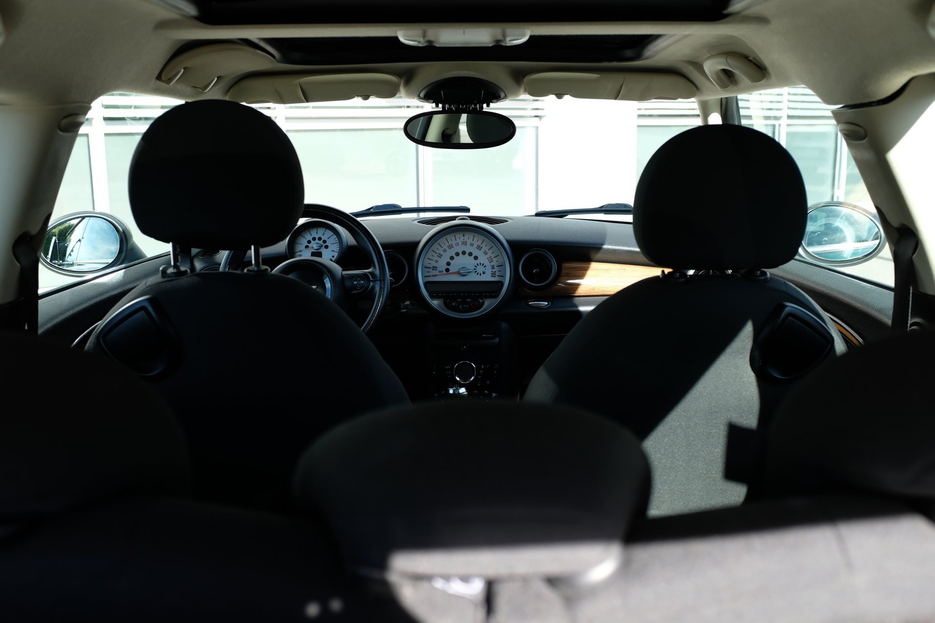MINI 1.6i Cooper S-image-10