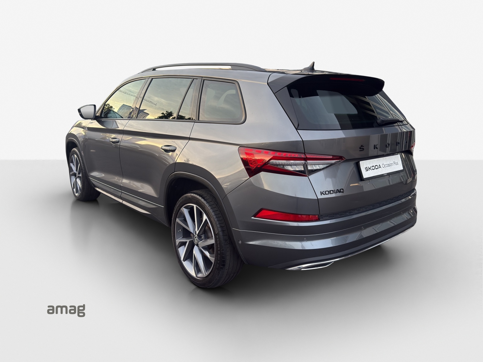 SKODA Kodiaq 2.0 TSI 4x4 SportLine-showroom-element-2