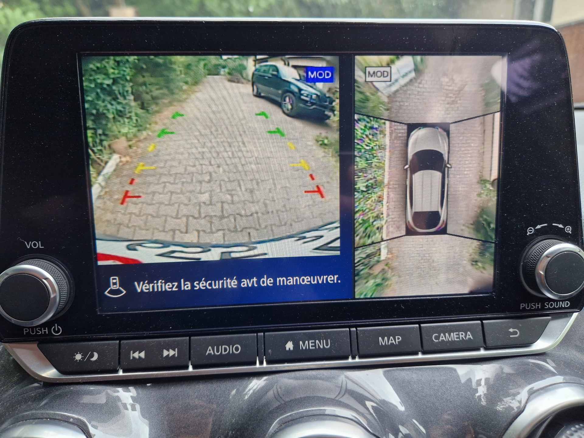 NISSAN 1.0 DIG-T Tekna-image-6