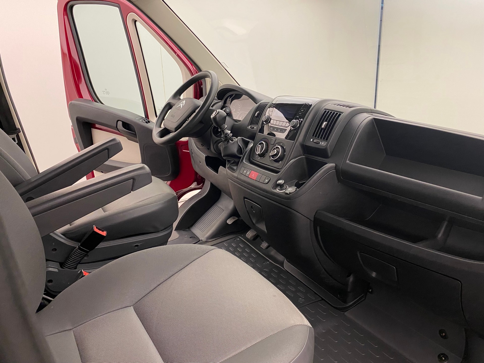 CITROEN Jumper Pick-up 35+ 2.0 BlueHDi-image-14