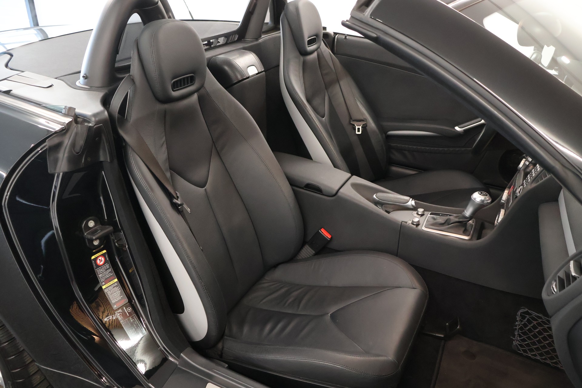 MERCEDES-BENZ SLK 350-image-16