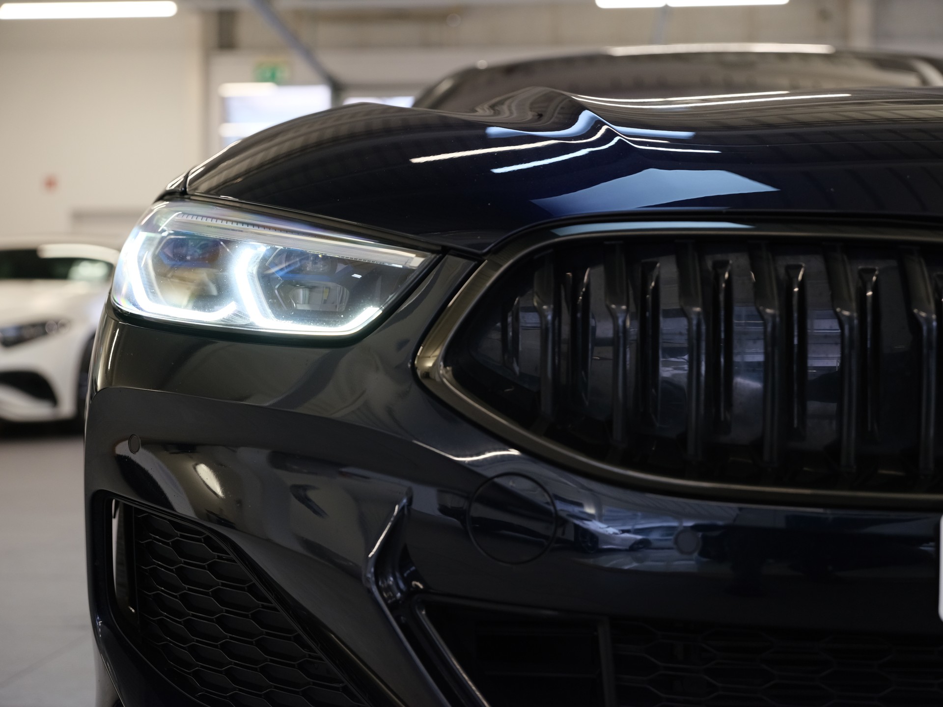 BMW 840d xDrive Steptronic-image-10
