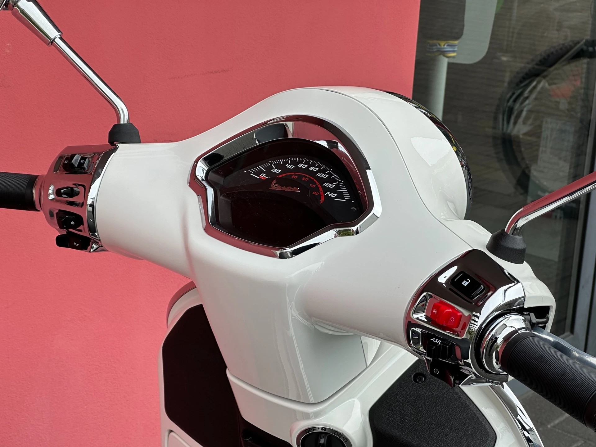 PIAGGIO Vespa GTS 310 Super RST E5+-image-12