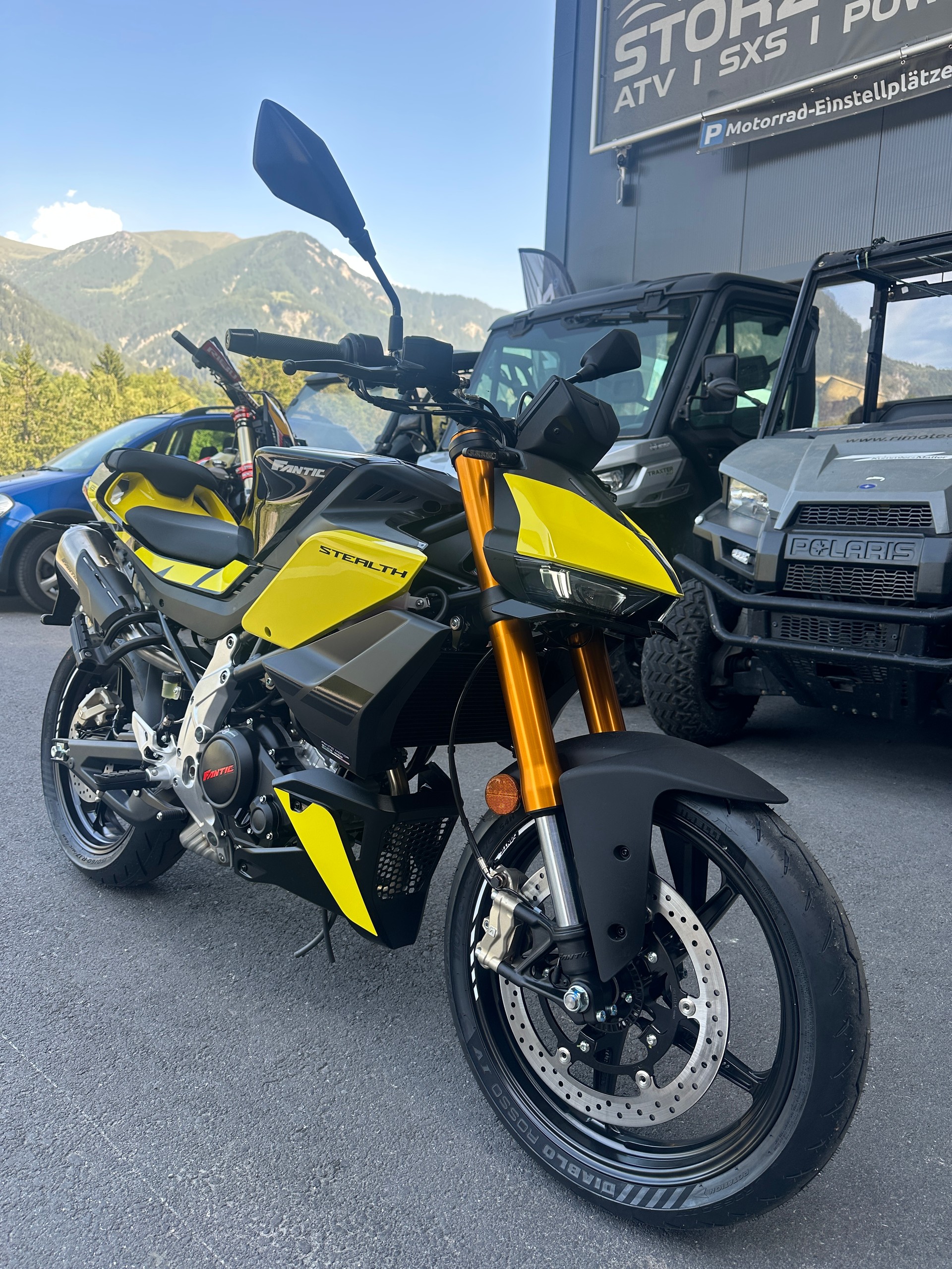 FANTIC STEALTH 125-image-1