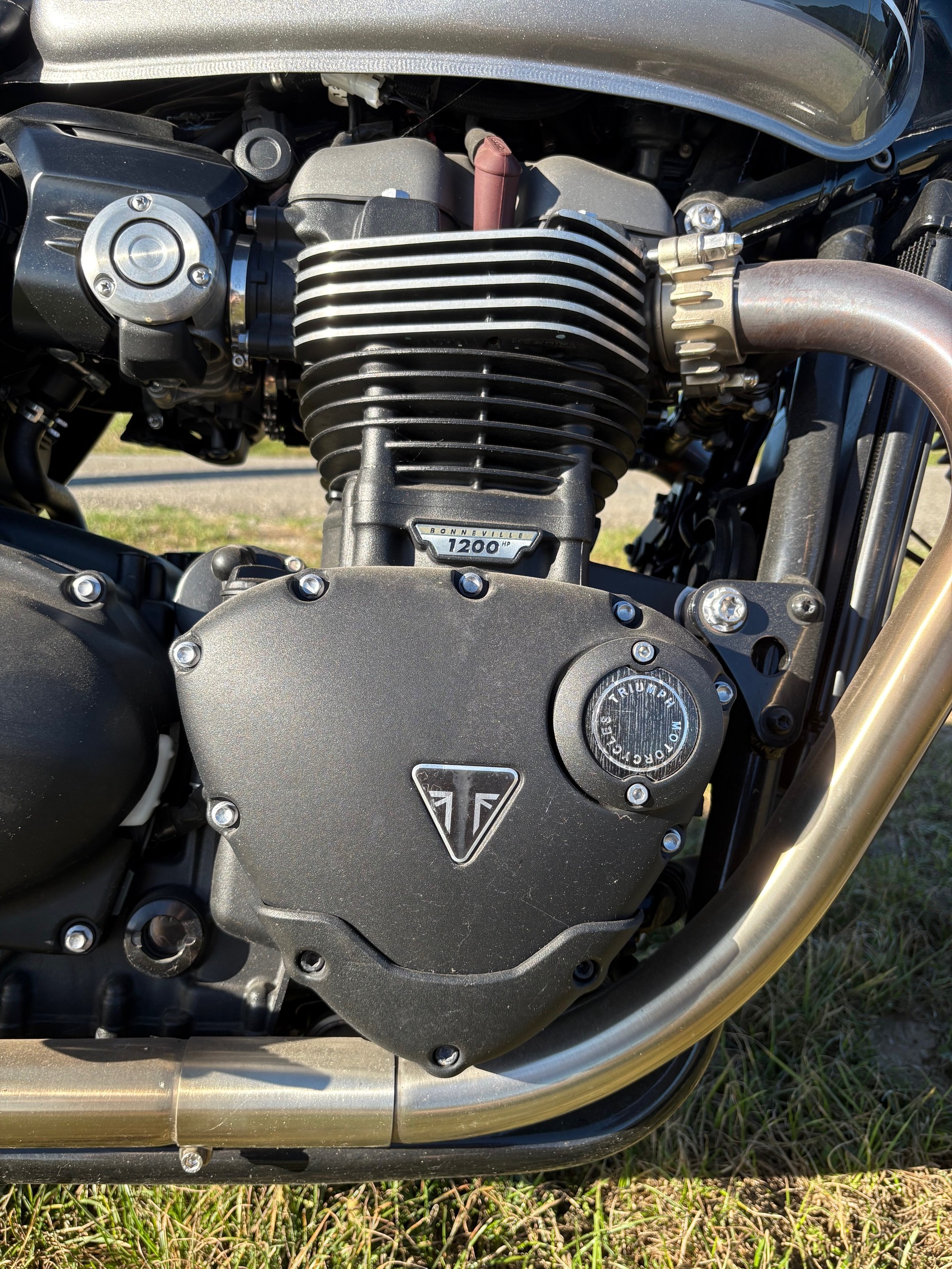 TRIUMPH Speed Twin 1200-image-12