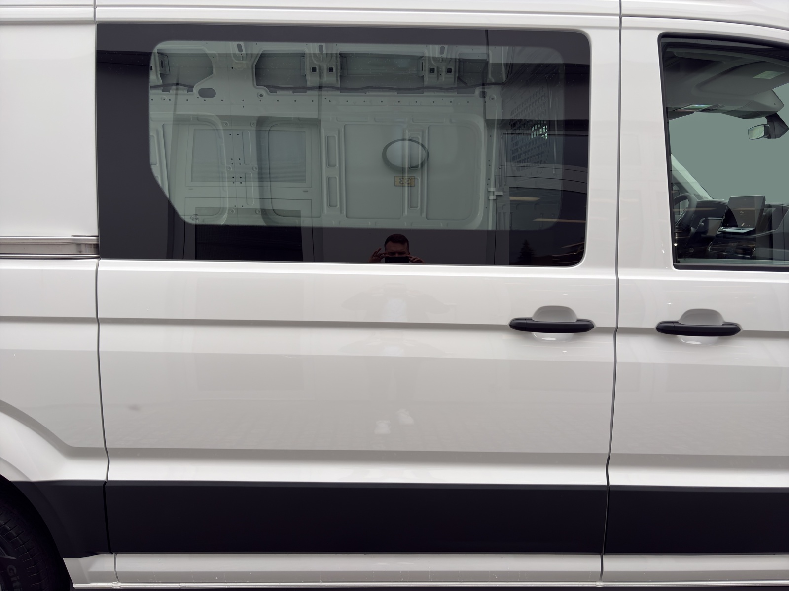 VW Crafter 35 2.0 BiTDI L3 HD A-image-14