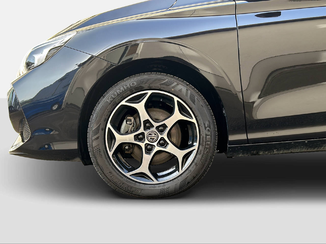 MG 3 1.5 Hybrid Luxury-image-13