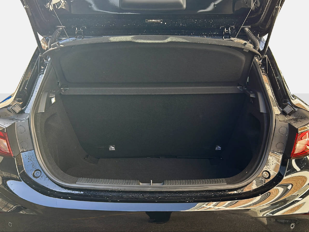 MG 3 1.5 Hybrid Luxury-image-4