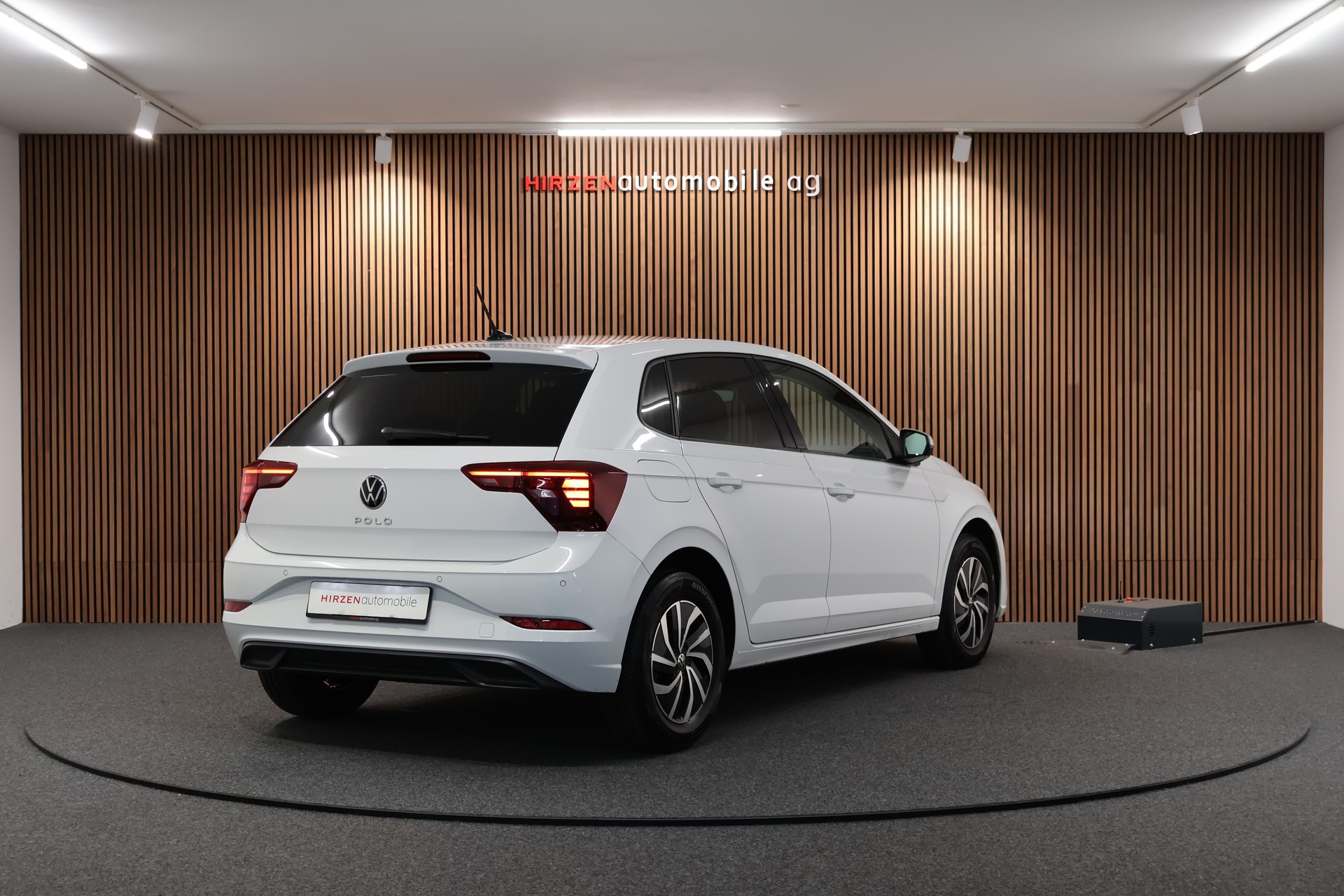 VW Polo 1.0 TSI Life DSG-image-4