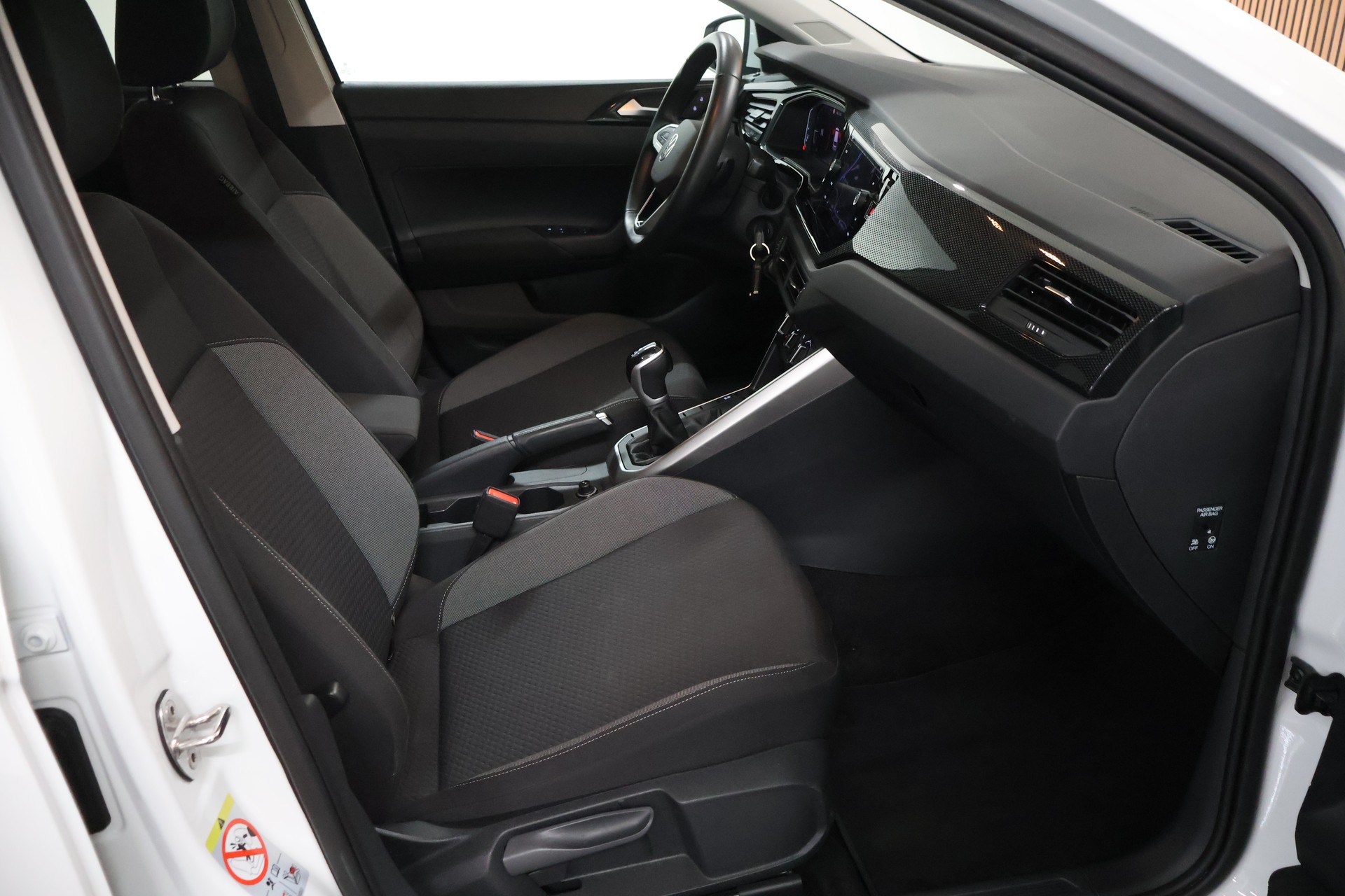 VW Polo 1.0 TSI Life DSG-image-13