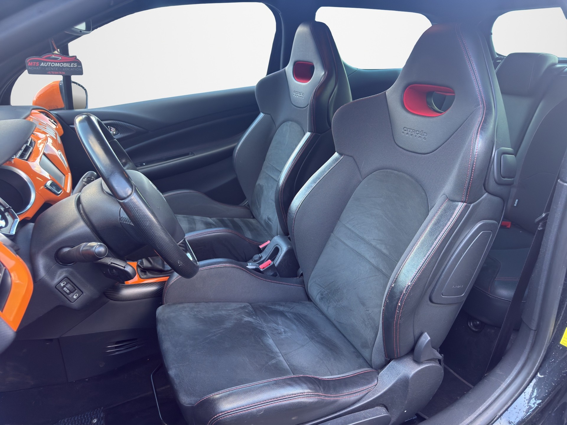 DS AUTOMOBILES DS3 1.6 THP Racing-image-8