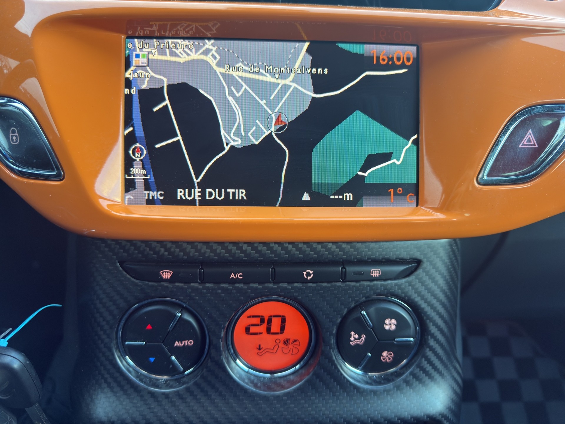 DS AUTOMOBILES DS3 1.6 THP Racing-image-12