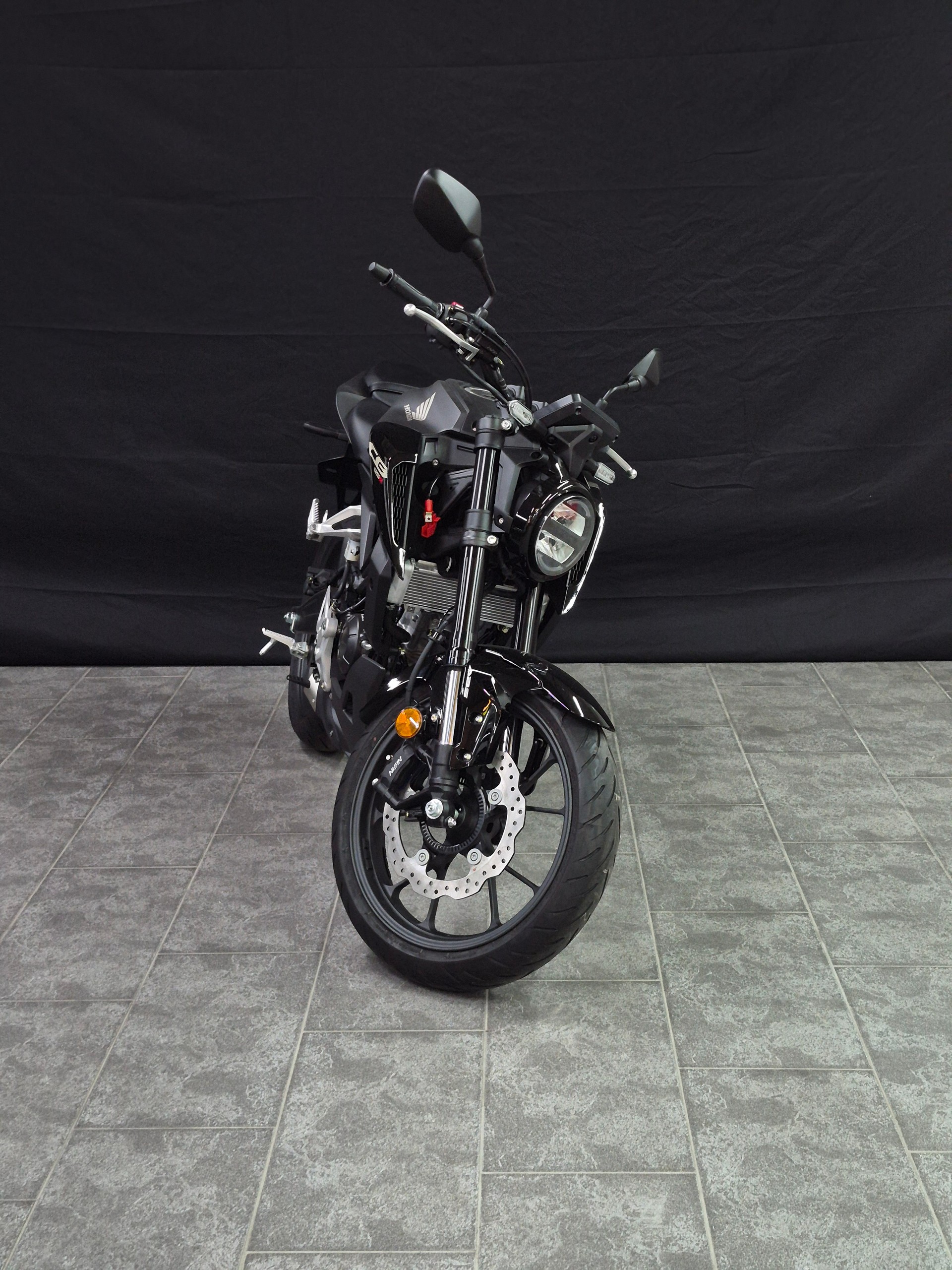 HONDA CB 125 R-image-11