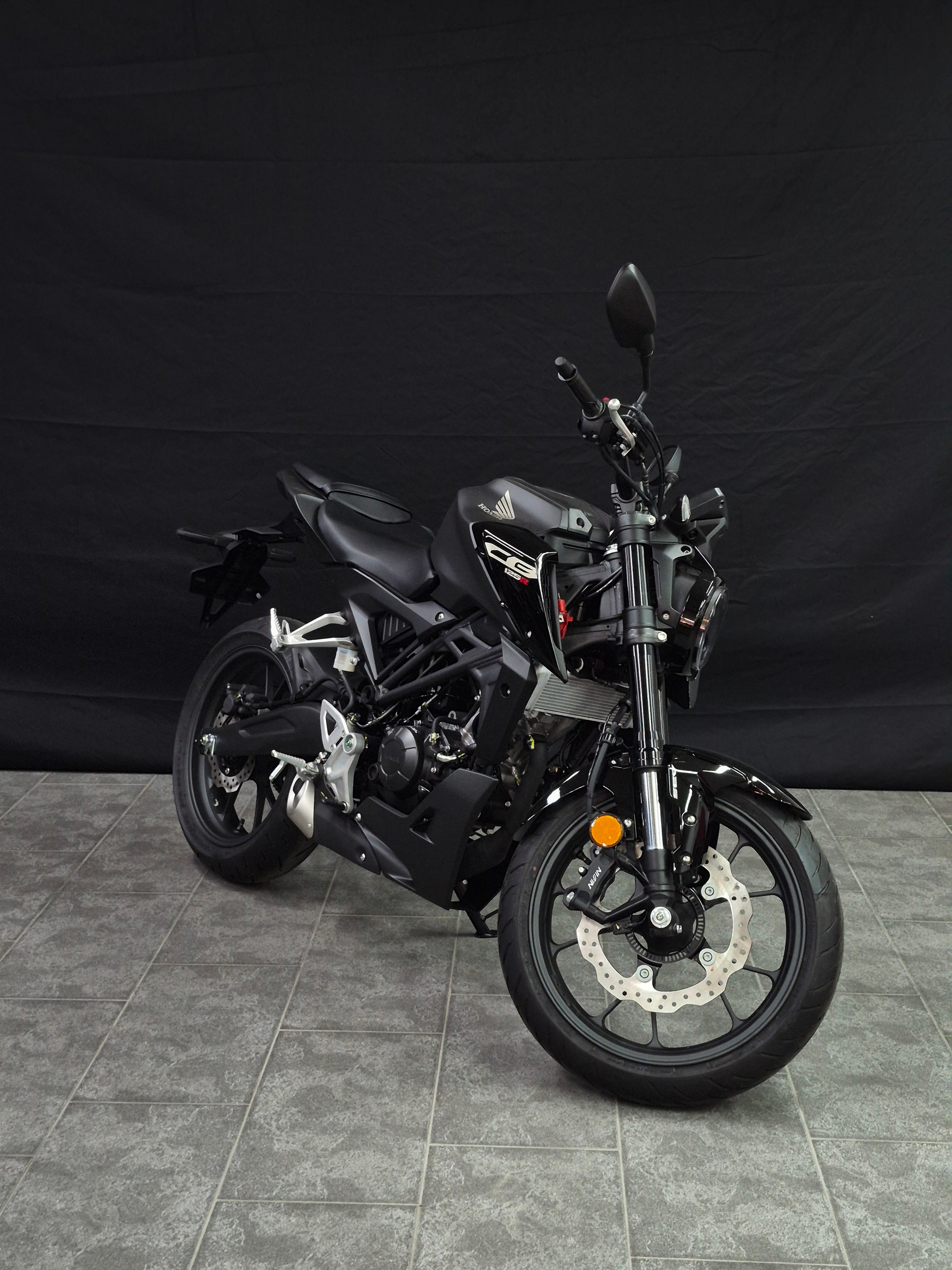 HONDA CB 125 R-image-12