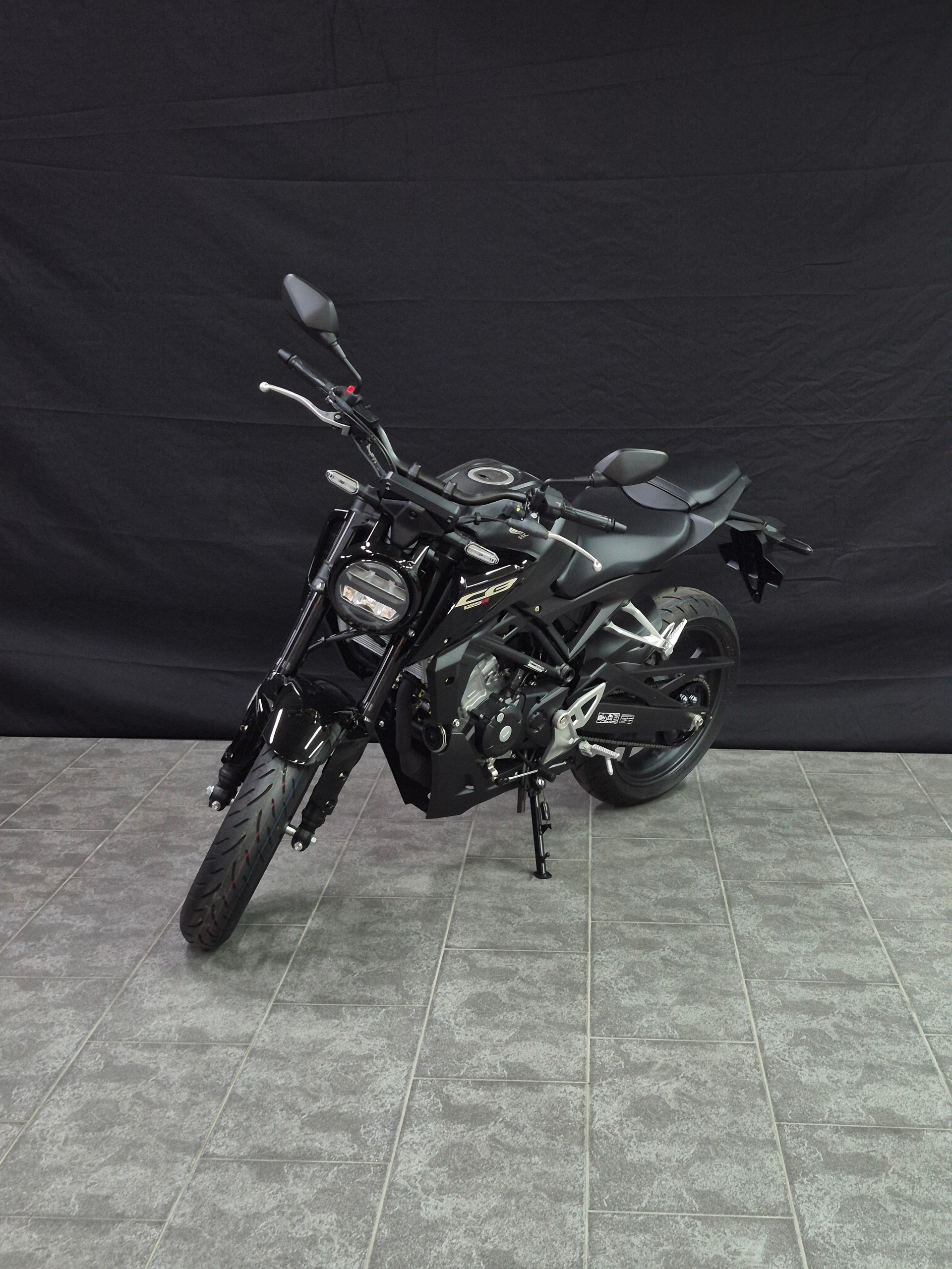 HONDA CB 125 R-image-9