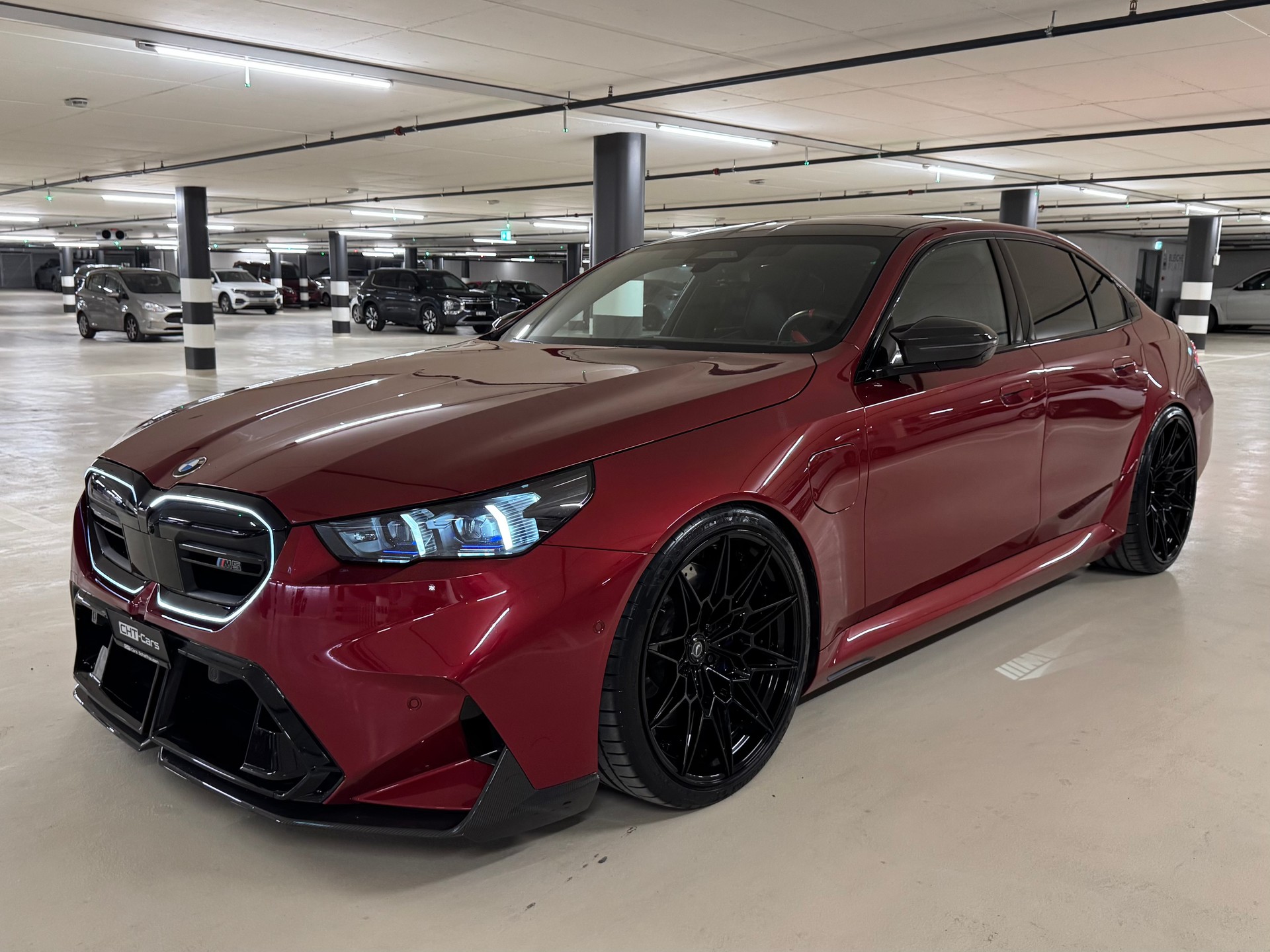 BMW M5 xDrive * 3.9% Leasing * 22" / 23" H&R / Carbon *