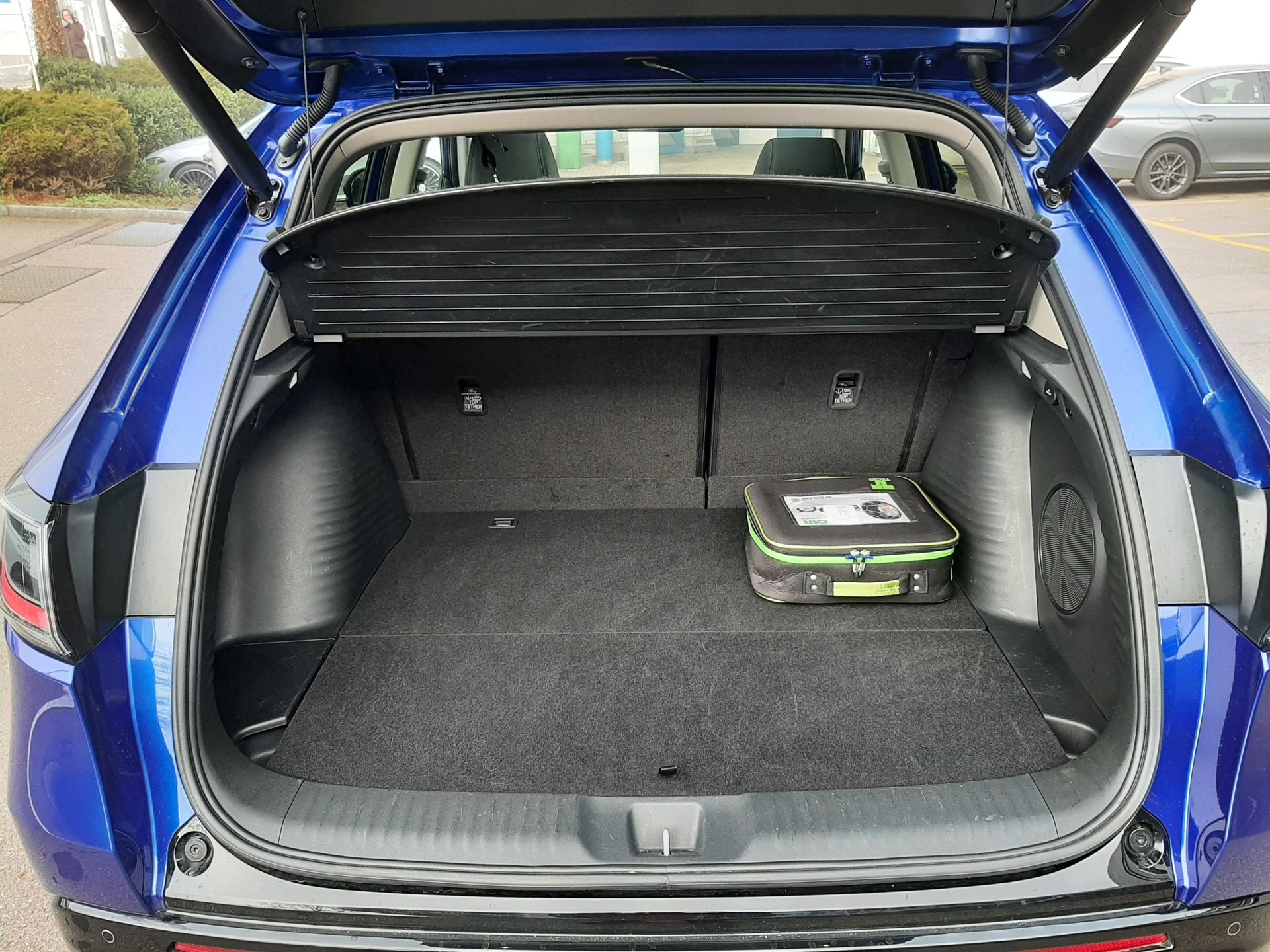 HONDA ZR-V 2.0 i-MMD Advance-image-8