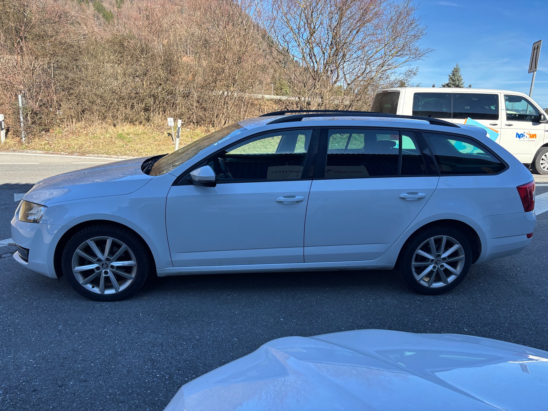 SKODA Octavia Combi 2.0 TDI Ambition 4x4-image-2