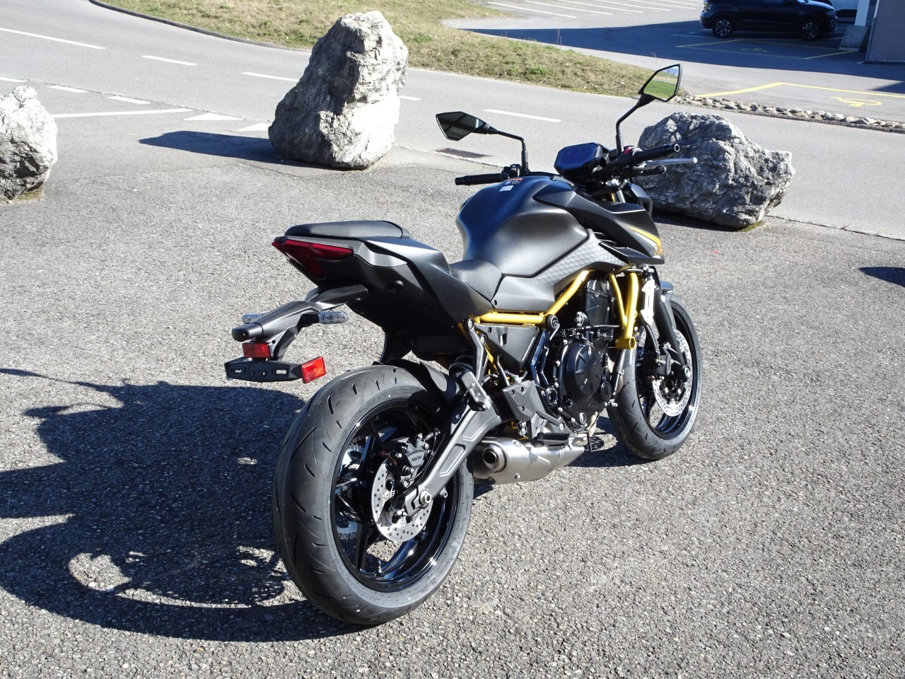 KAWASAKI Z 650 S (35kW)-image-4
