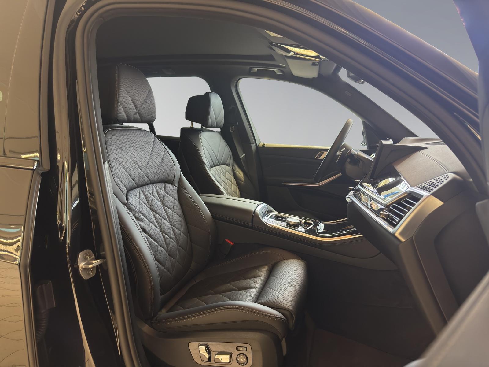 BMW X5 30d xDrive M-SportPaket-image-16