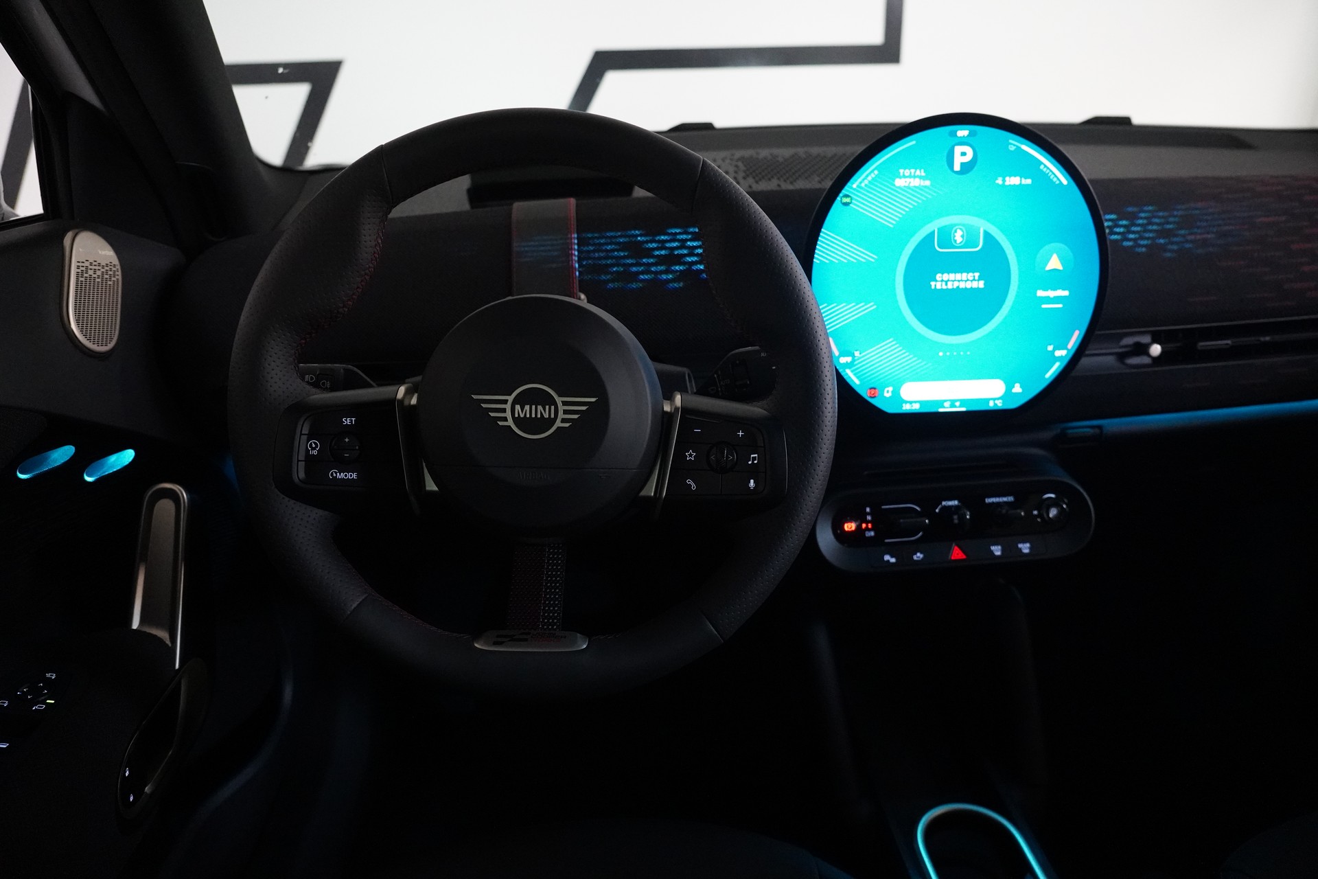 MINI Aceman E John Cooper Works-image-20