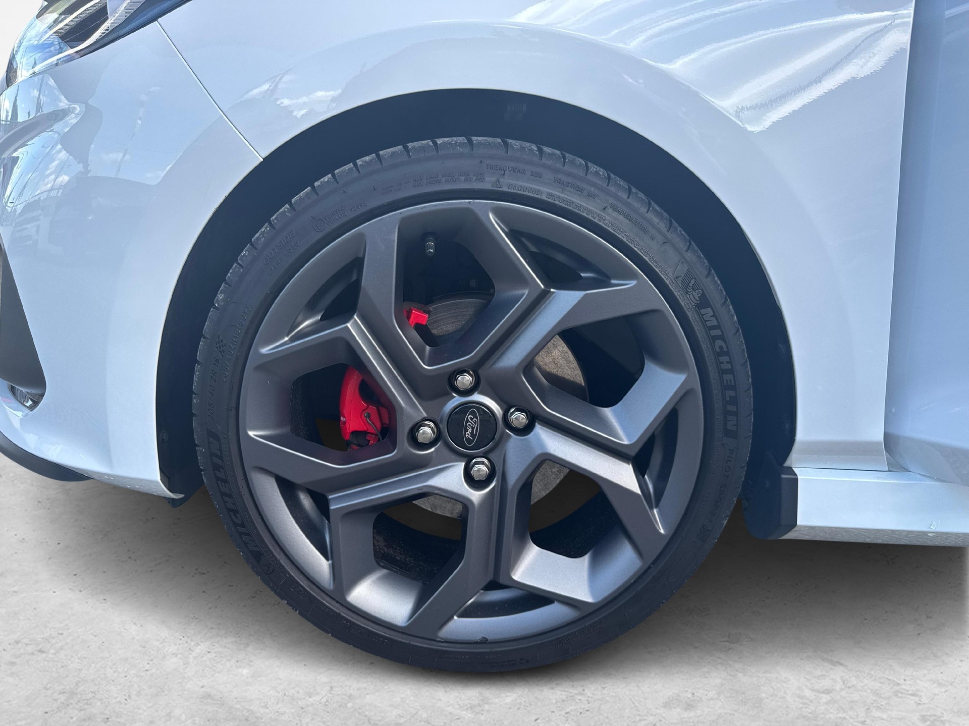 FORD Fiesta 1.5 EcoB ST X / Jetzt mit attraktivem 1.9% Leasing!-image-17