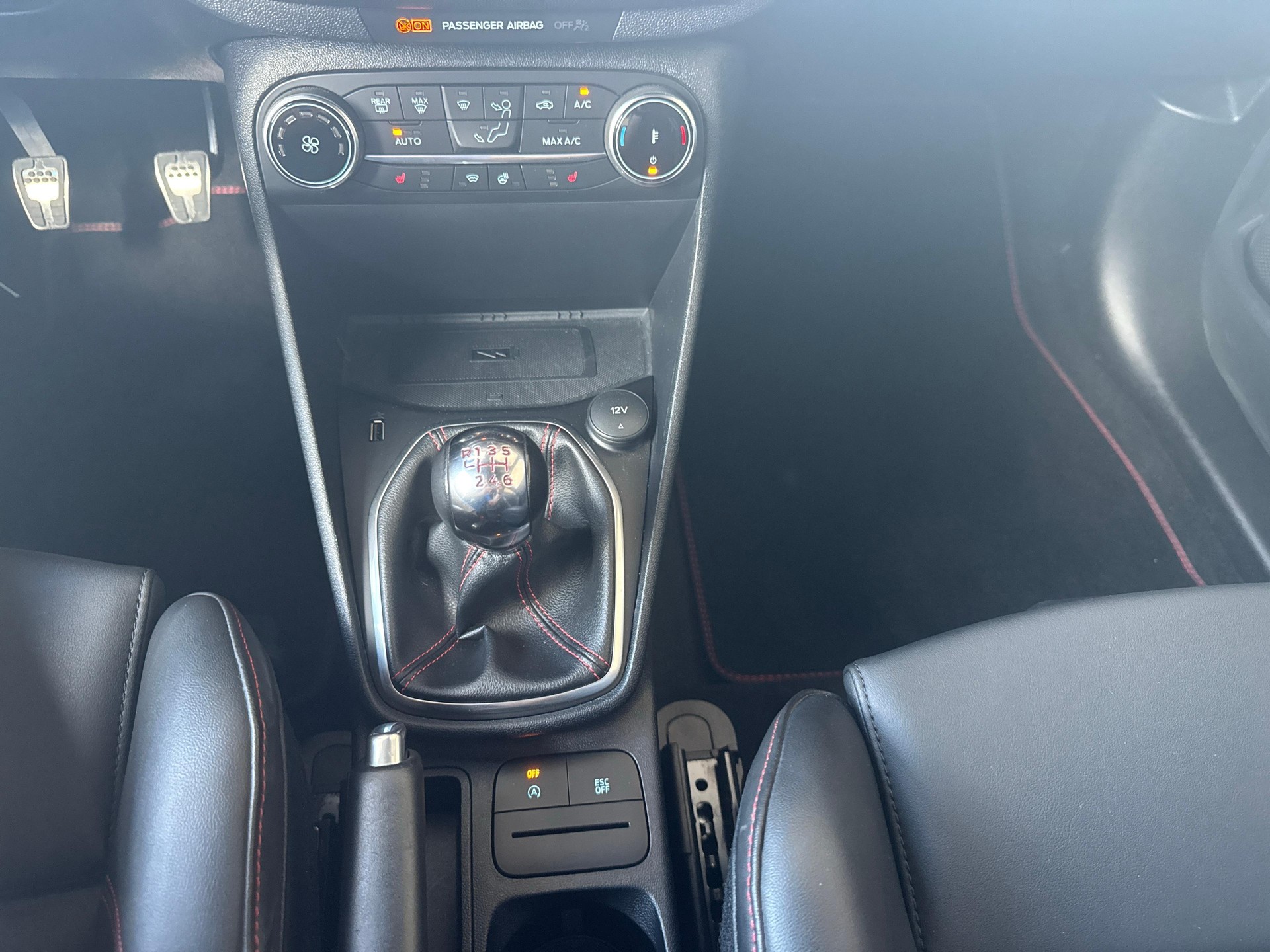 FORD Fiesta 1.5 EcoB ST X / Jetzt mit attraktivem 1.9% Leasing!-image-15