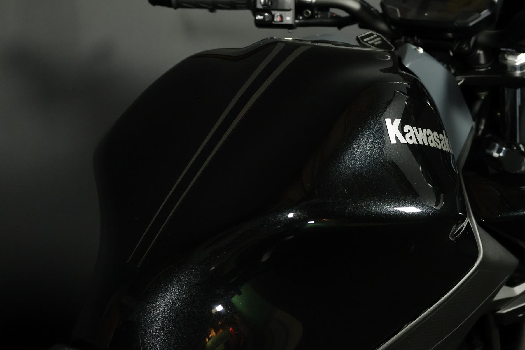 KAWASAKI Z 650 (50/35 KW) Mono Level 1-image-7