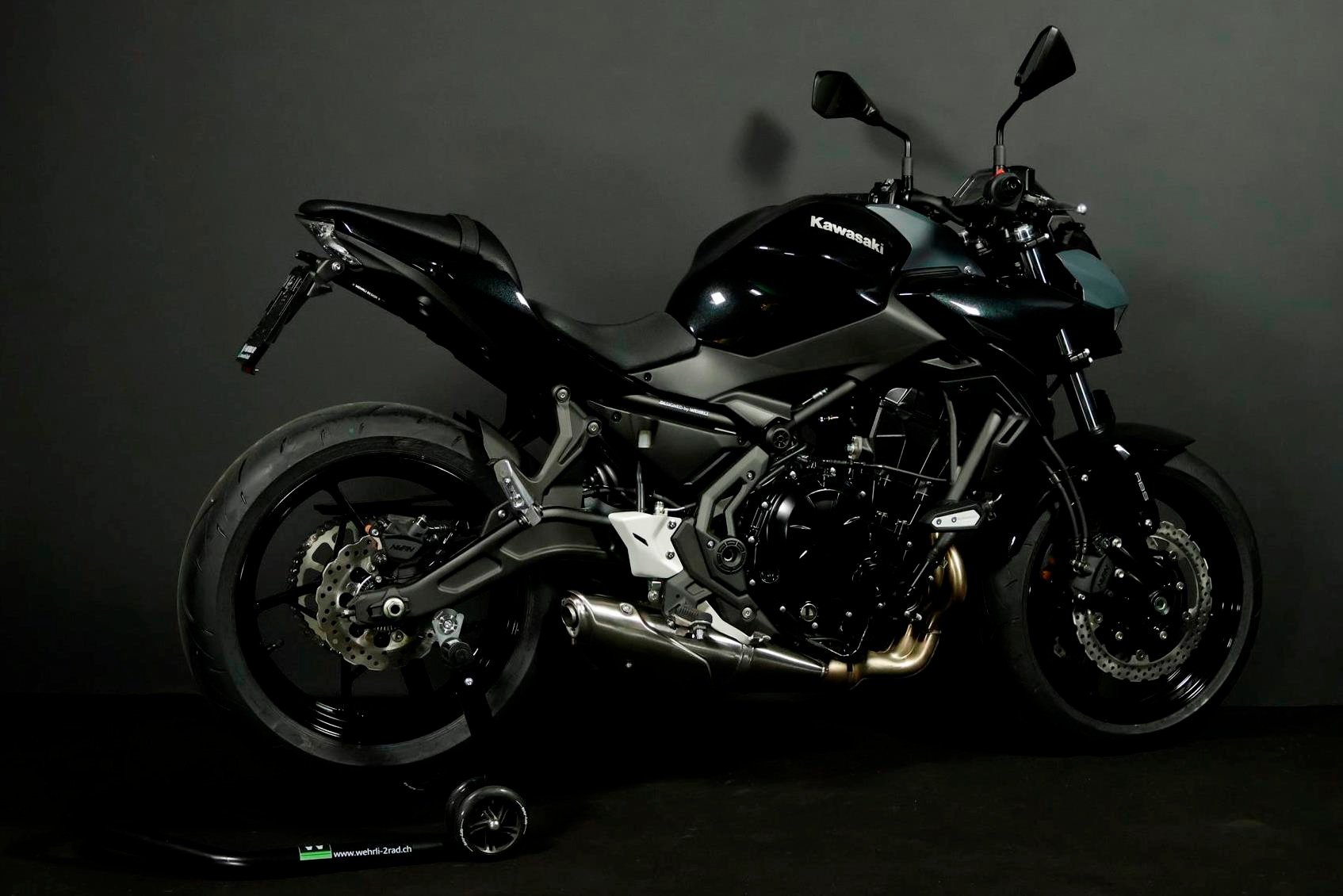 KAWASAKI Z 650 (50/35 KW) Mono Level 1-image-11