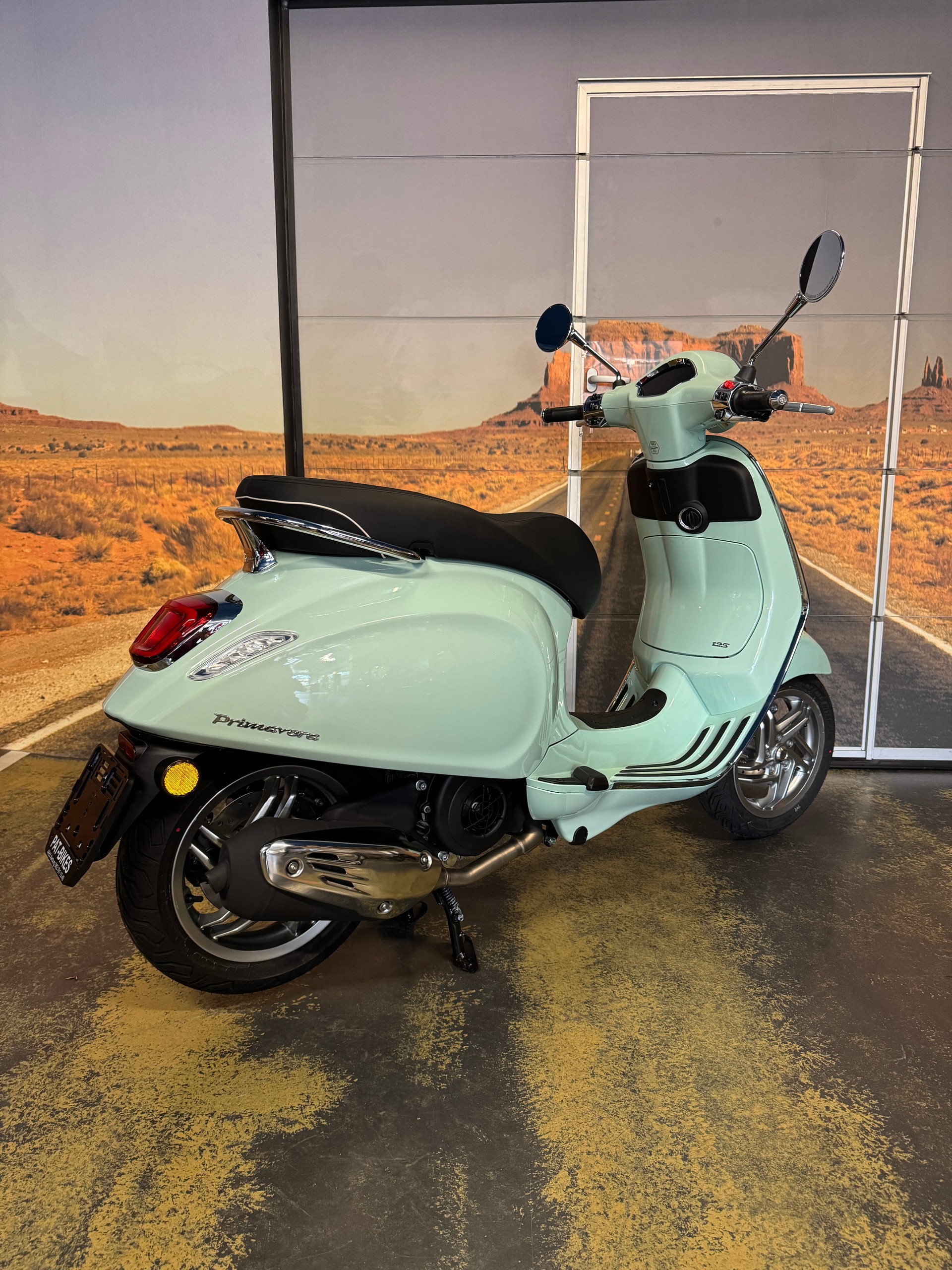 PIAGGIO Vespa 125 Primavera ABS-image-5