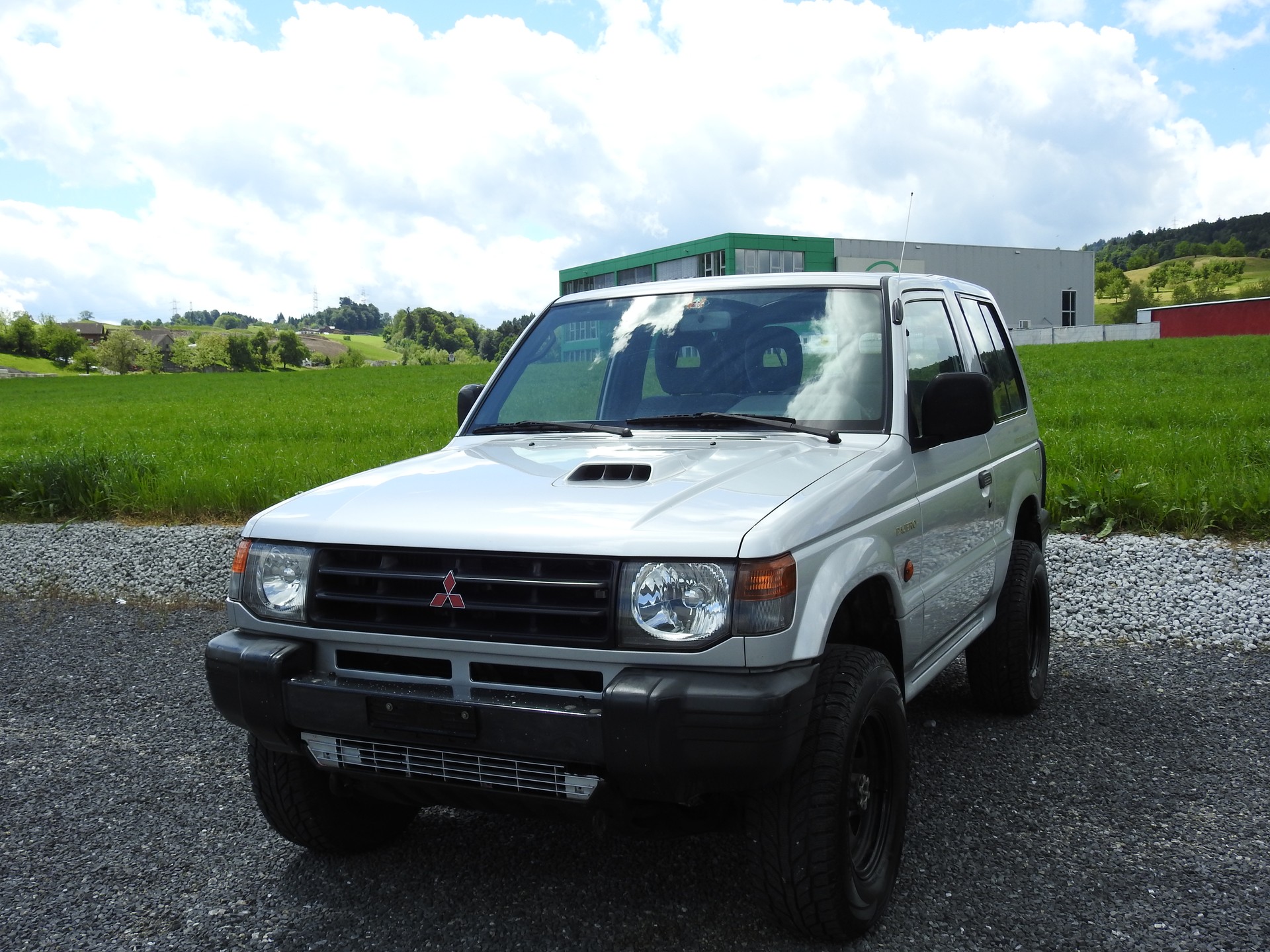 MITSUBISHI Pajero 2.5 TDI Classic