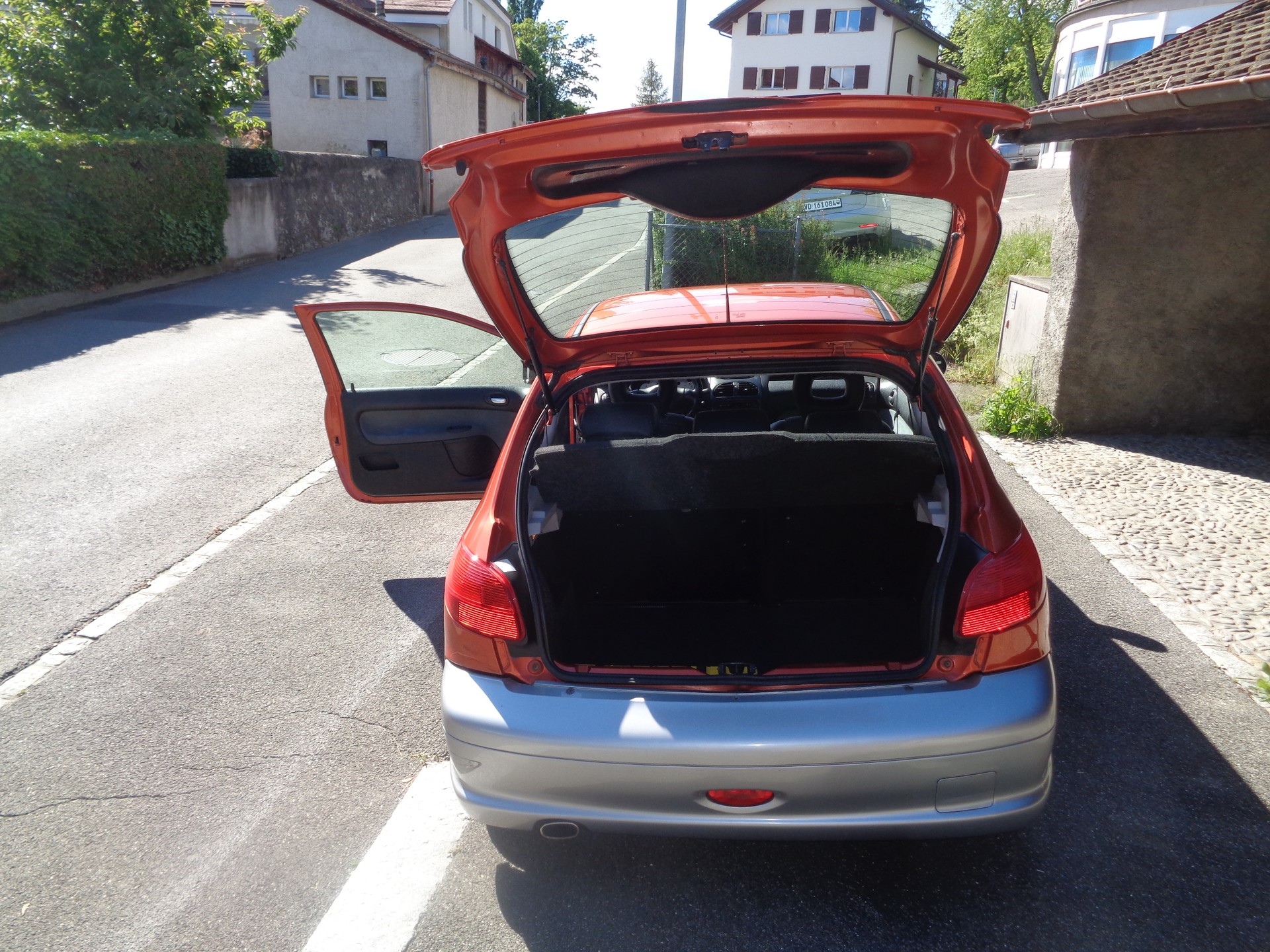 PEUGEOT 206 2.0 16V GTI-image-7