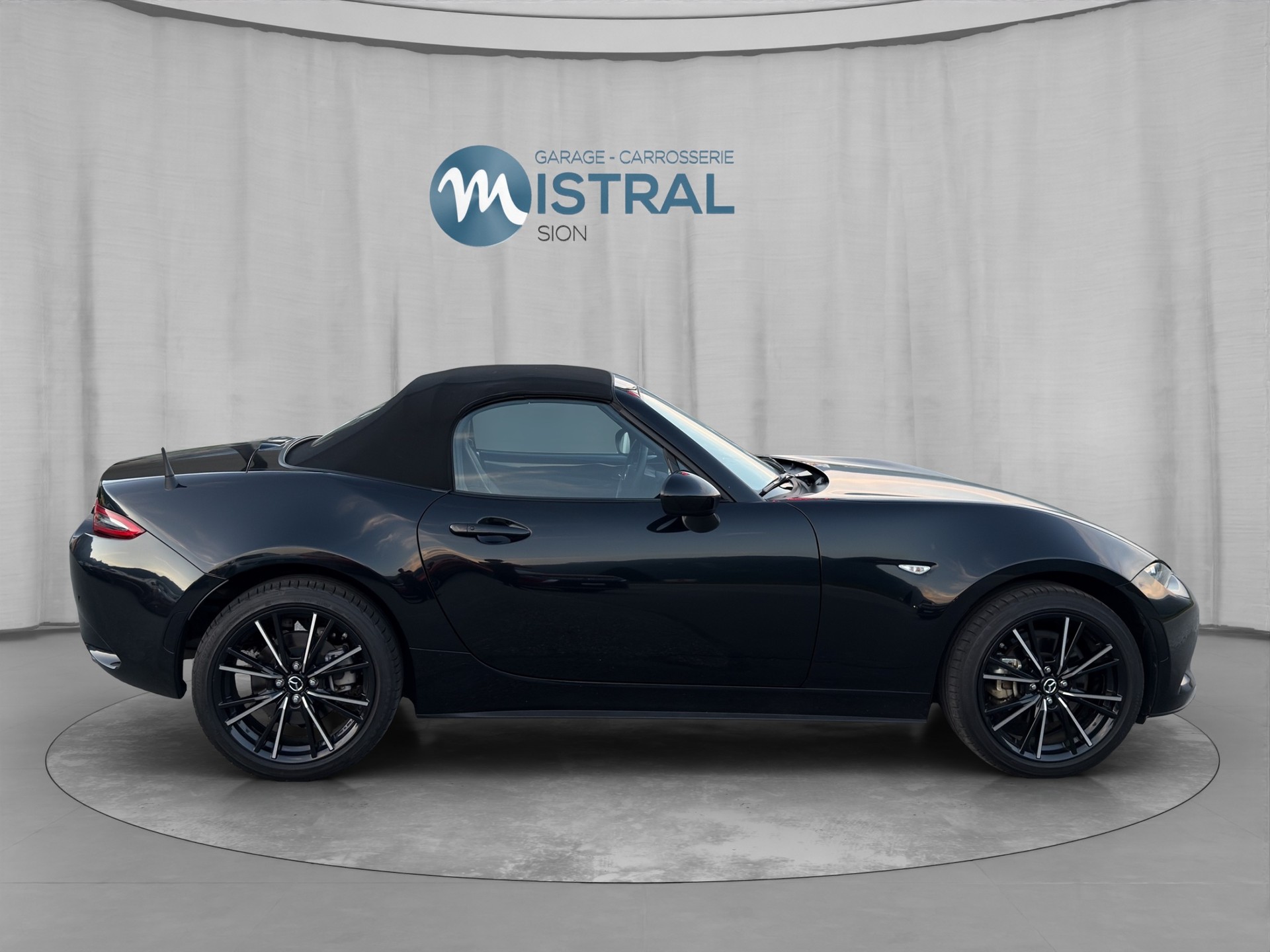 MAZDA MX-5 Skyactiv-G 184 Exclusive-line-image-5