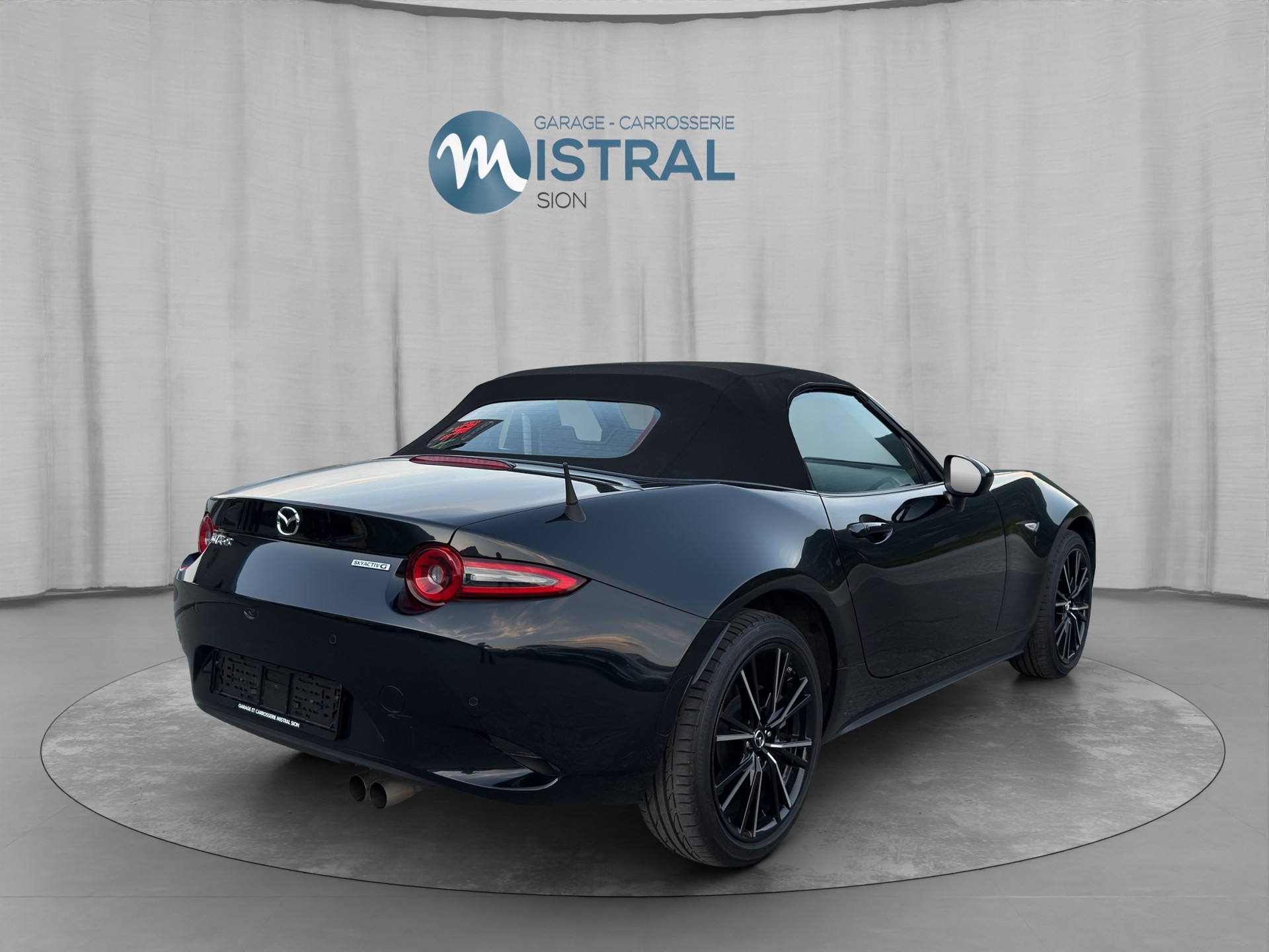 MAZDA MX-5 Skyactiv-G 184 Exclusive-line-image-4