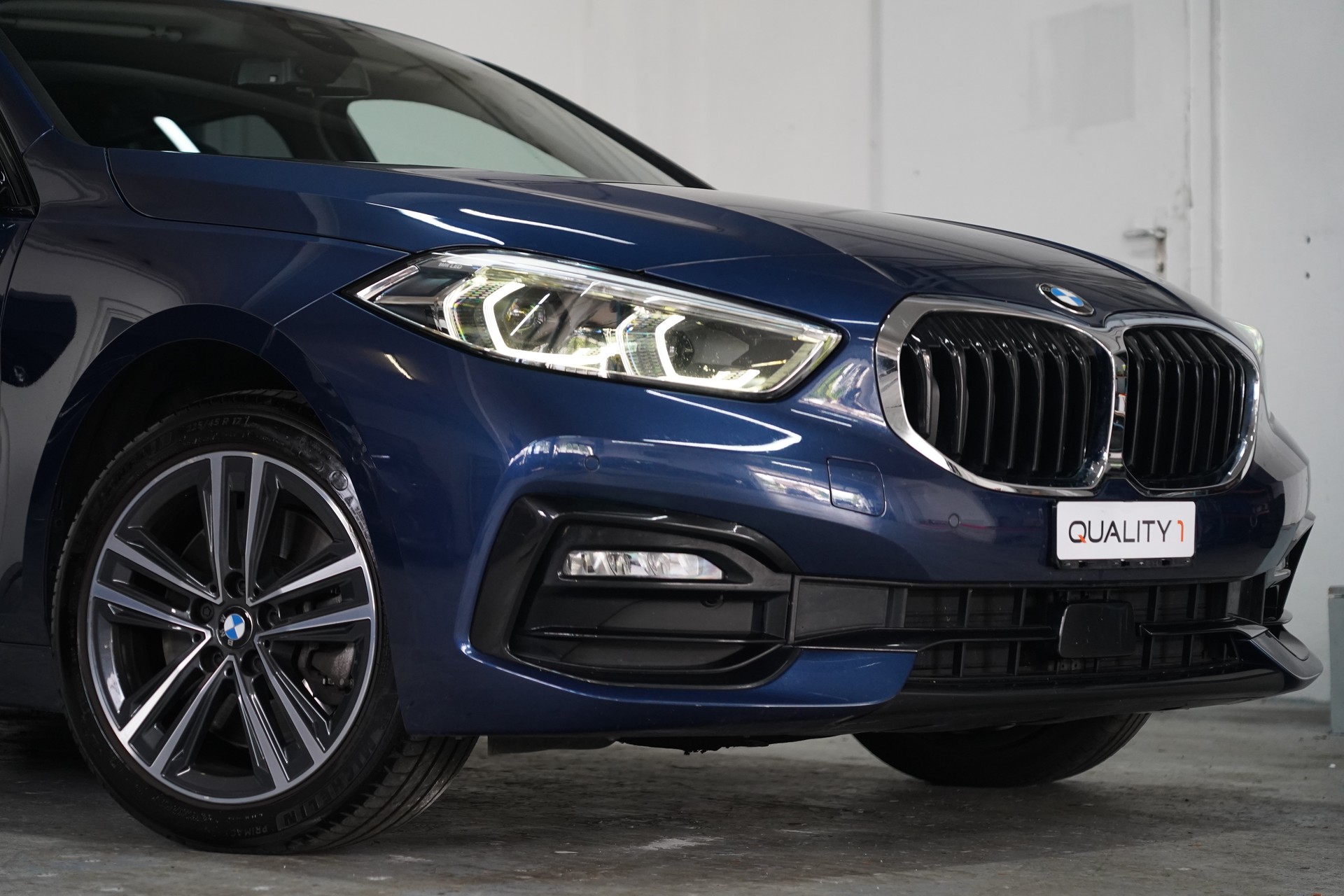 BMW 120d xDrive Steptronic Sport Line-image-1