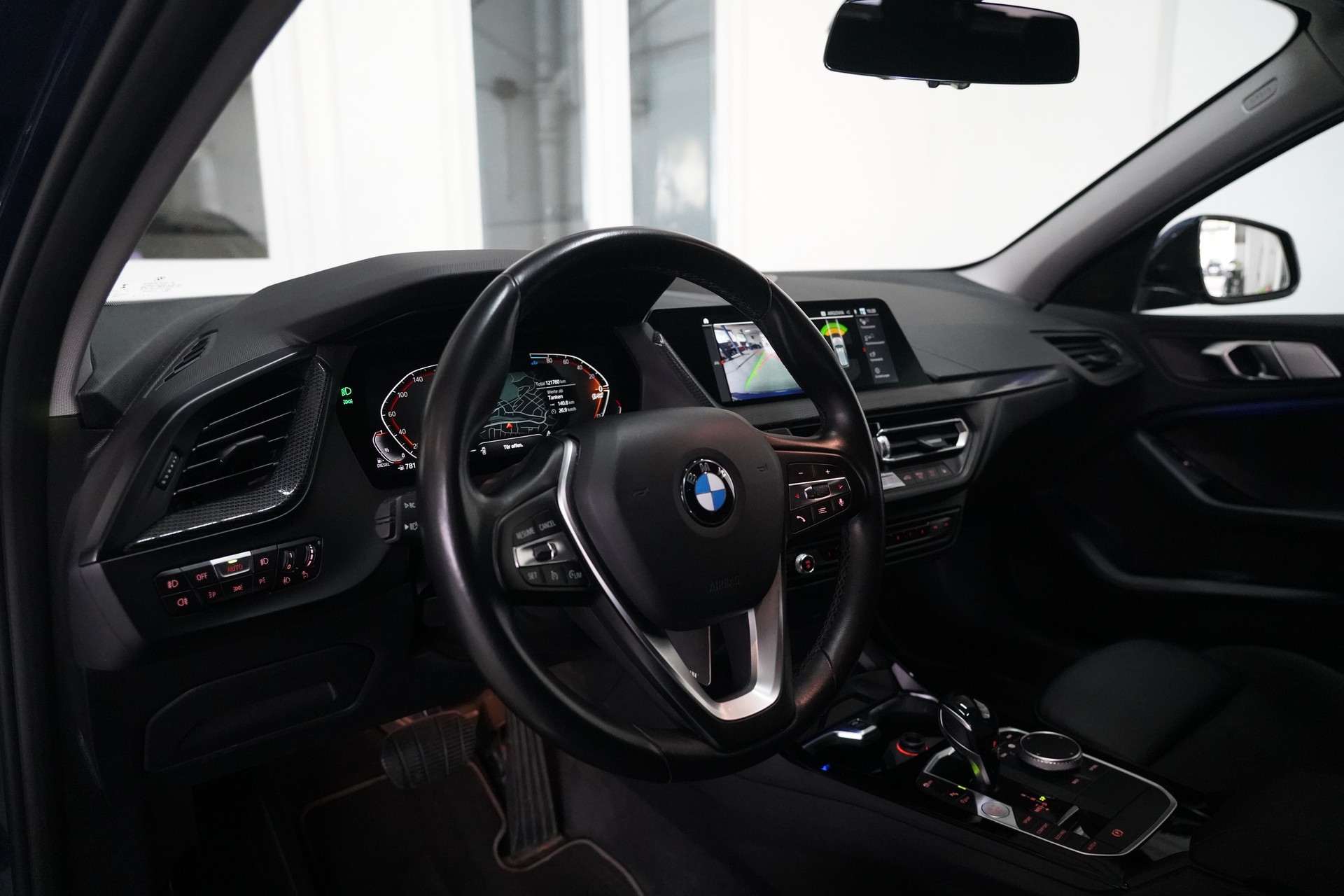 BMW 120d xDrive Steptronic Sport Line-image-10